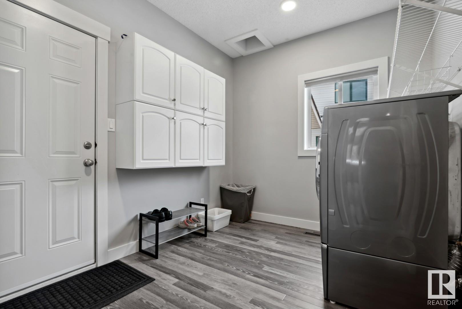      3816 44 ST NW , Edmonton,  ,T6L 7B7 ;  Listing Number: MLS E4420370