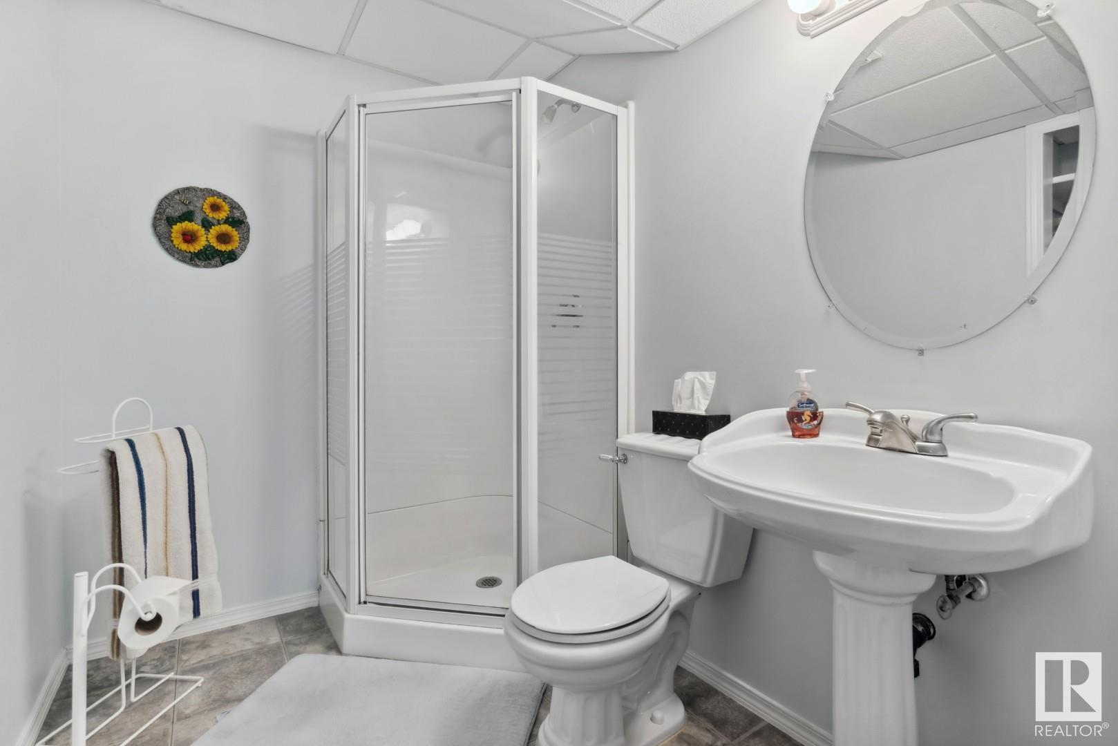      3816 44 ST NW , Edmonton,  ,T6L 7B7 ;  Listing Number: MLS E4420370