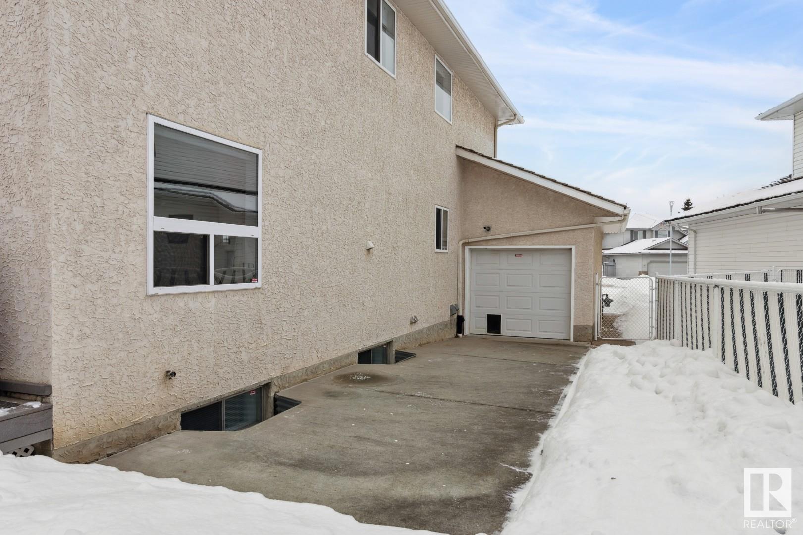      3816 44 ST NW , Edmonton,  ,T6L 7B7 ;  Listing Number: MLS E4420370