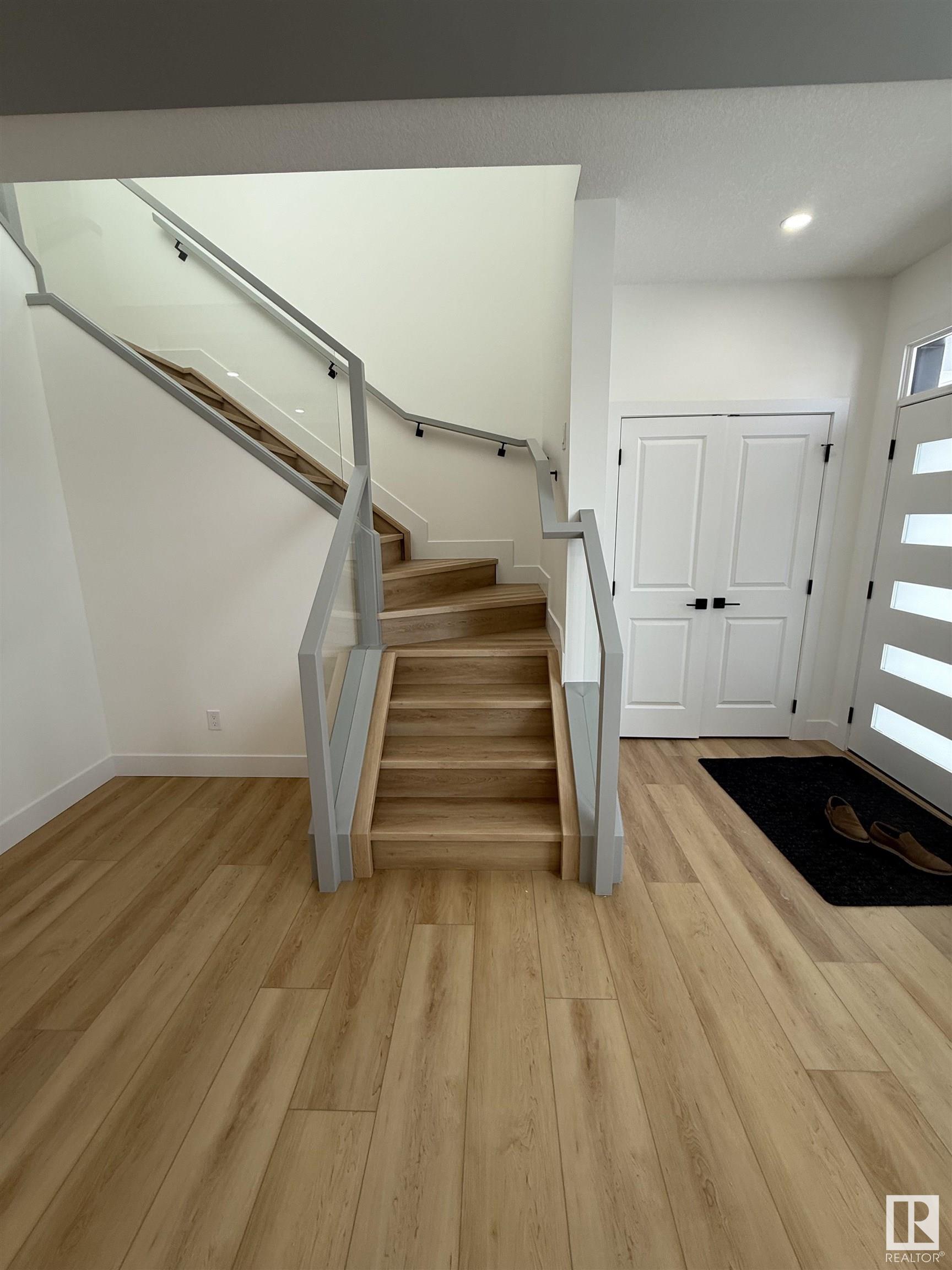      12037 41 ST NW , Edmonton,  ,T5W 2M3 ;  Listing Number: MLS E4420371