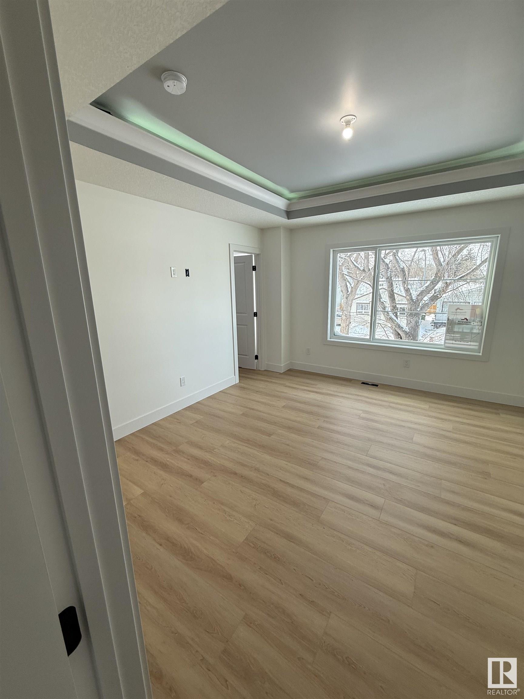      12037 41 ST NW , Edmonton,  ,T5W 2M3 ;  Listing Number: MLS E4420371