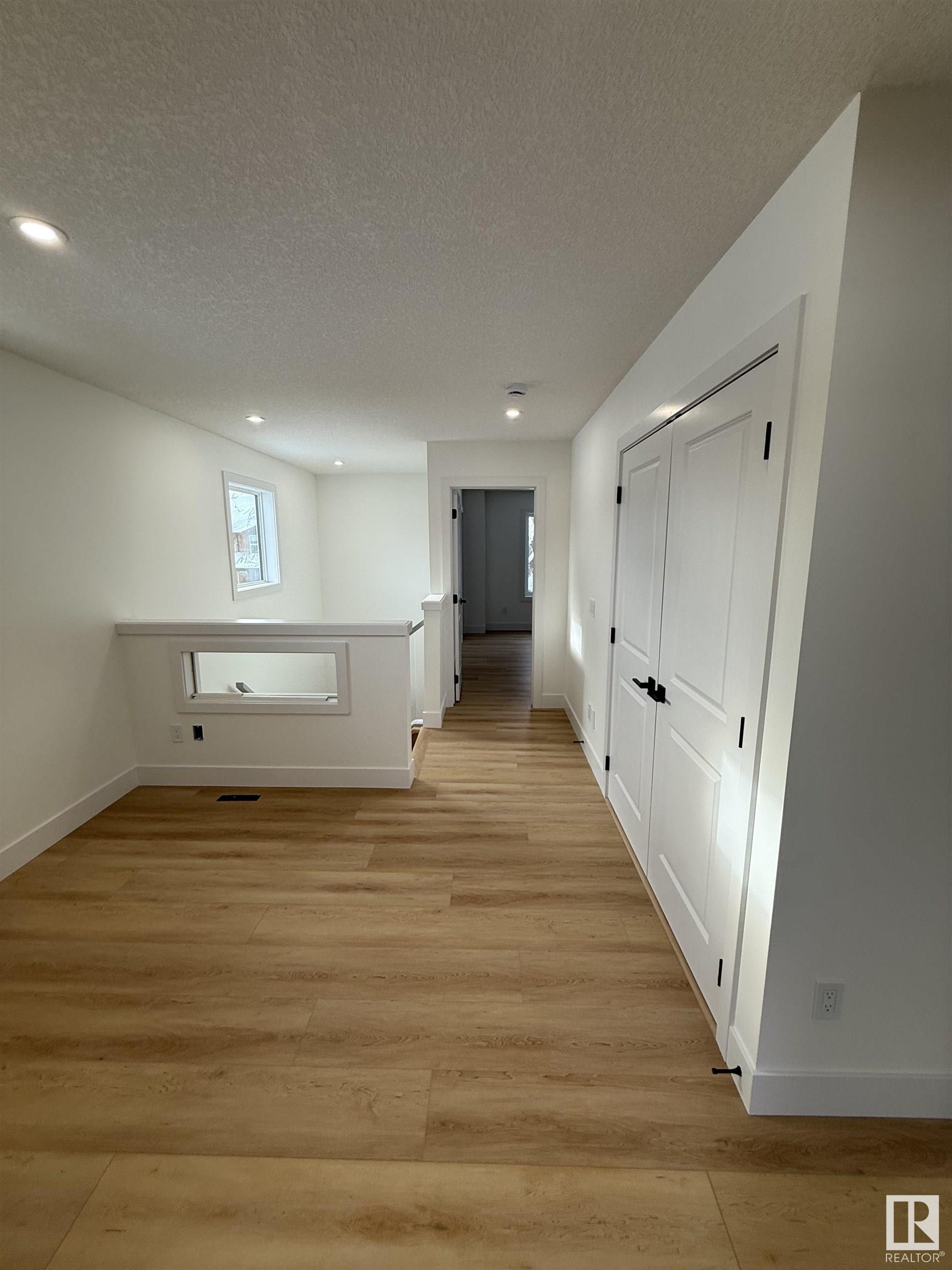      12037 41 ST NW , Edmonton,  ,T5W 2M3 ;  Listing Number: MLS E4420371