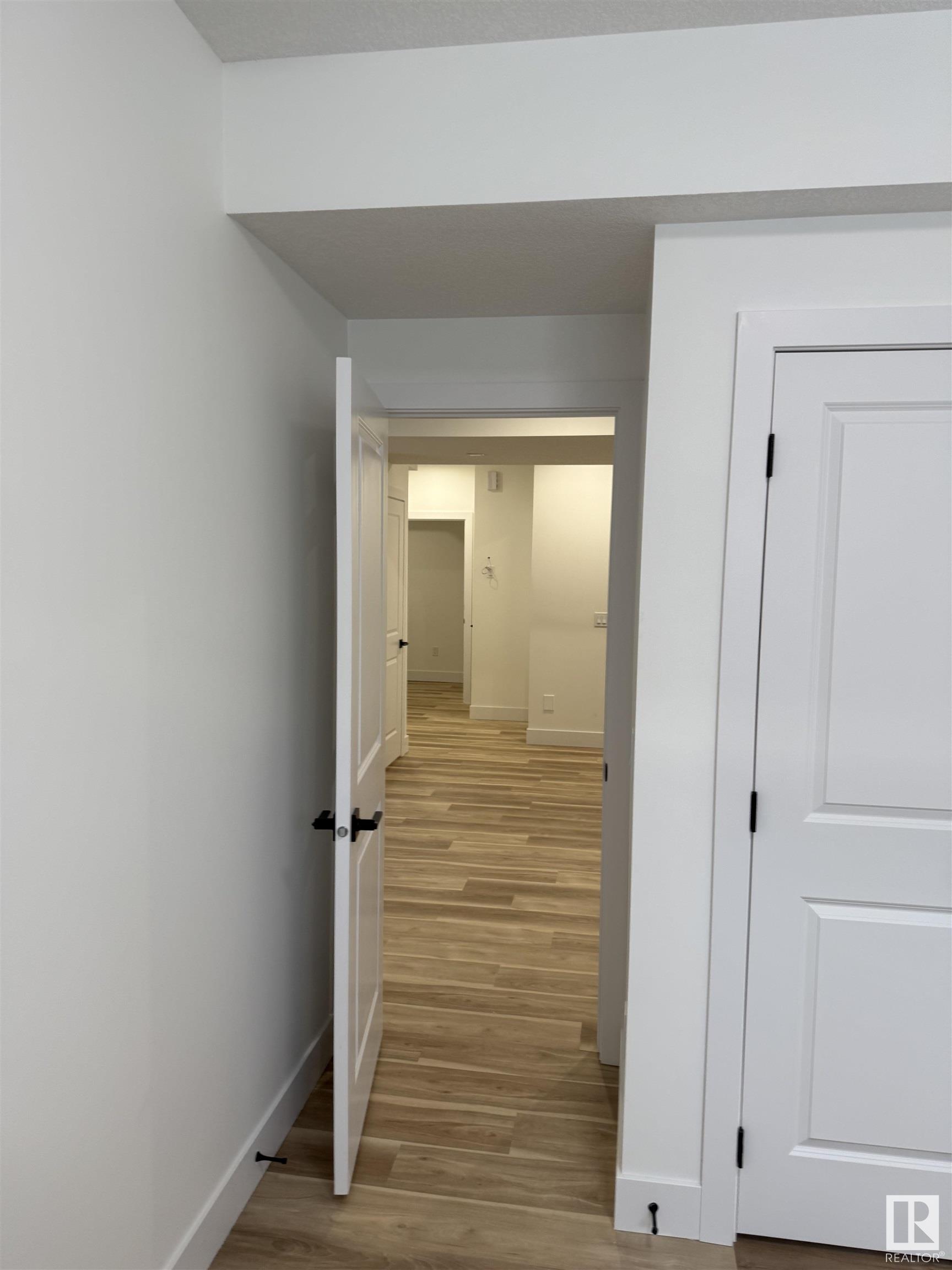     12037 41 ST NW , Edmonton,  ,T5W 2M3 ;  Listing Number: MLS E4420371