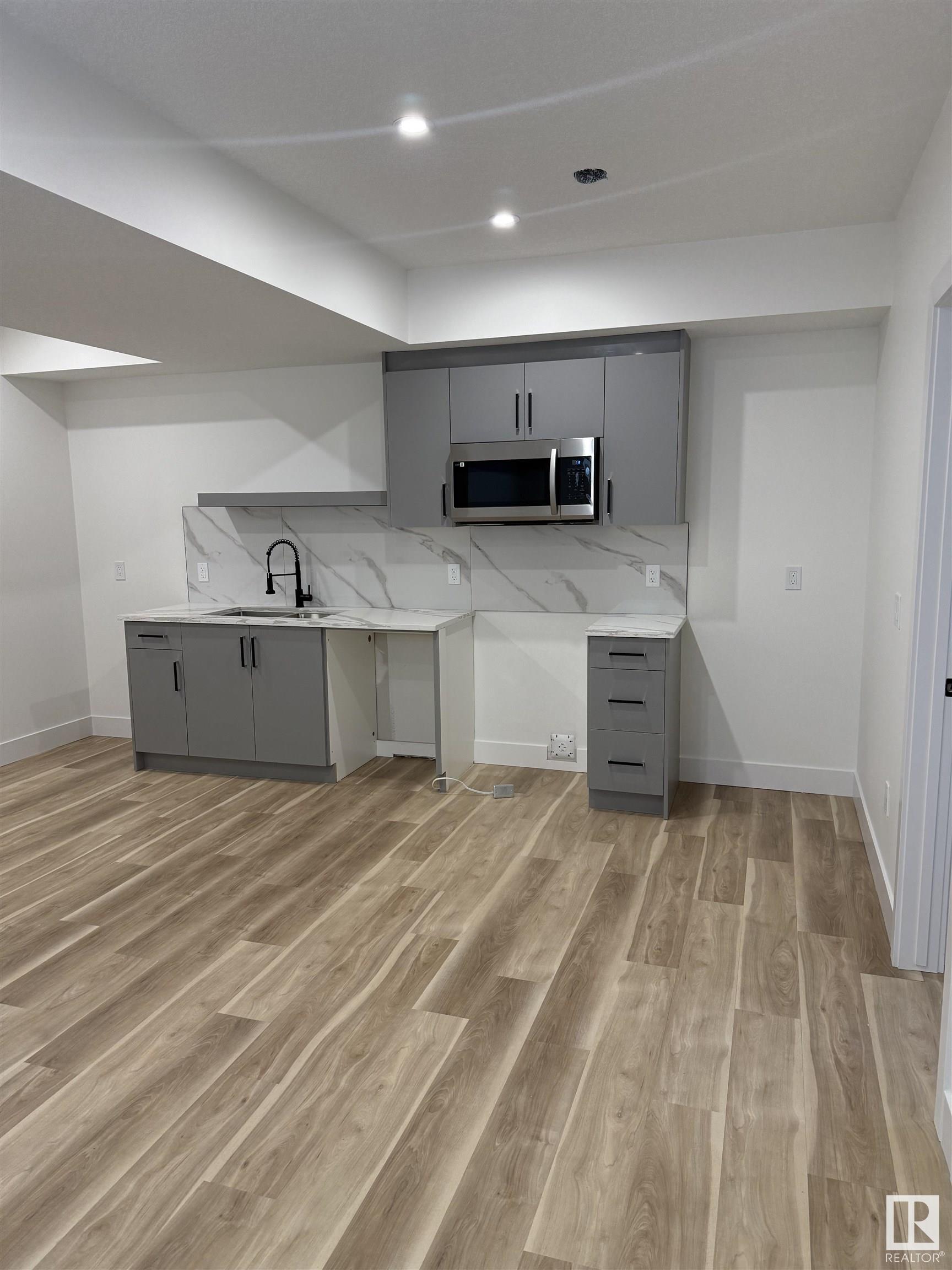      12037 41 ST NW , Edmonton,  ,T5W 2M3 ;  Listing Number: MLS E4420371