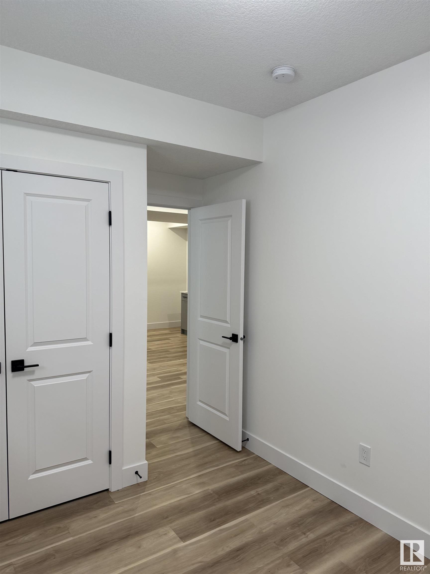      12037 41 ST NW , Edmonton,  ,T5W 2M3 ;  Listing Number: MLS E4420371