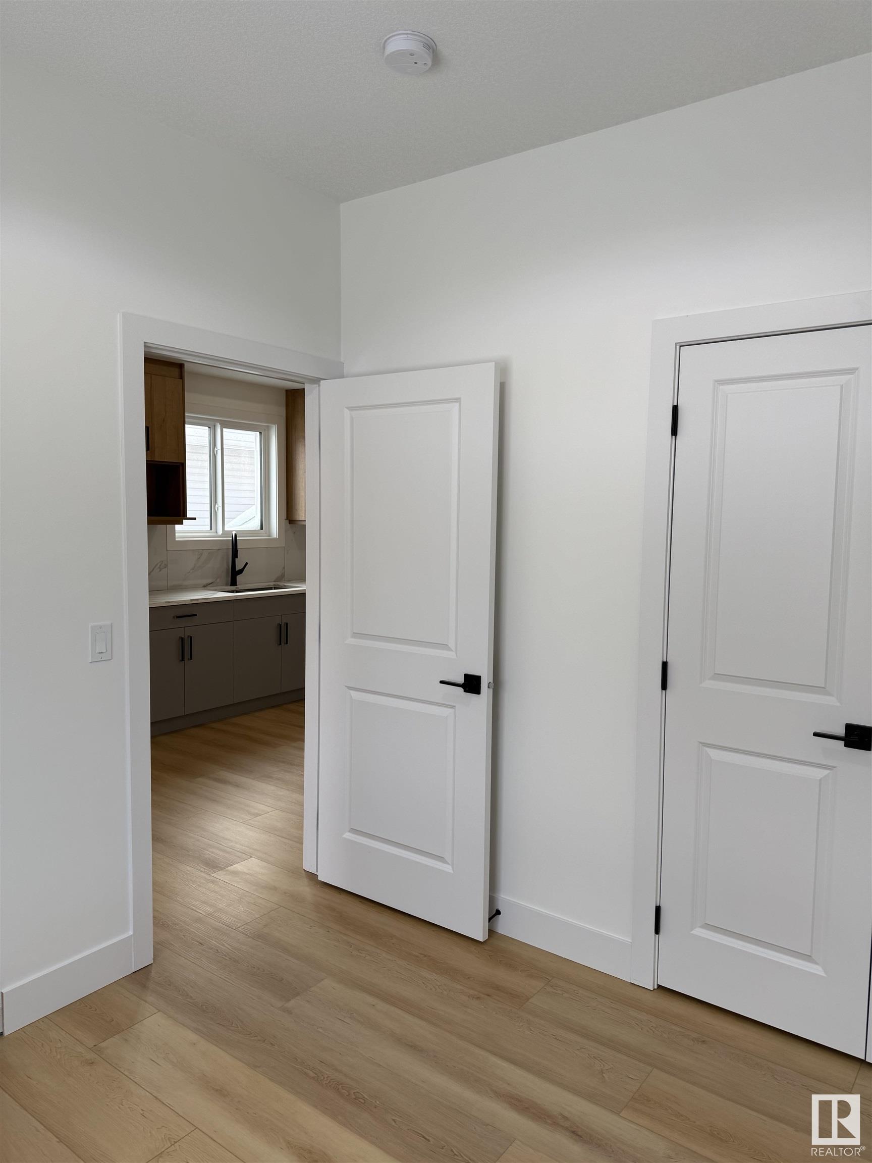      12037 41 ST NW , Edmonton,  ,T5W 2M3 ;  Listing Number: MLS E4420371