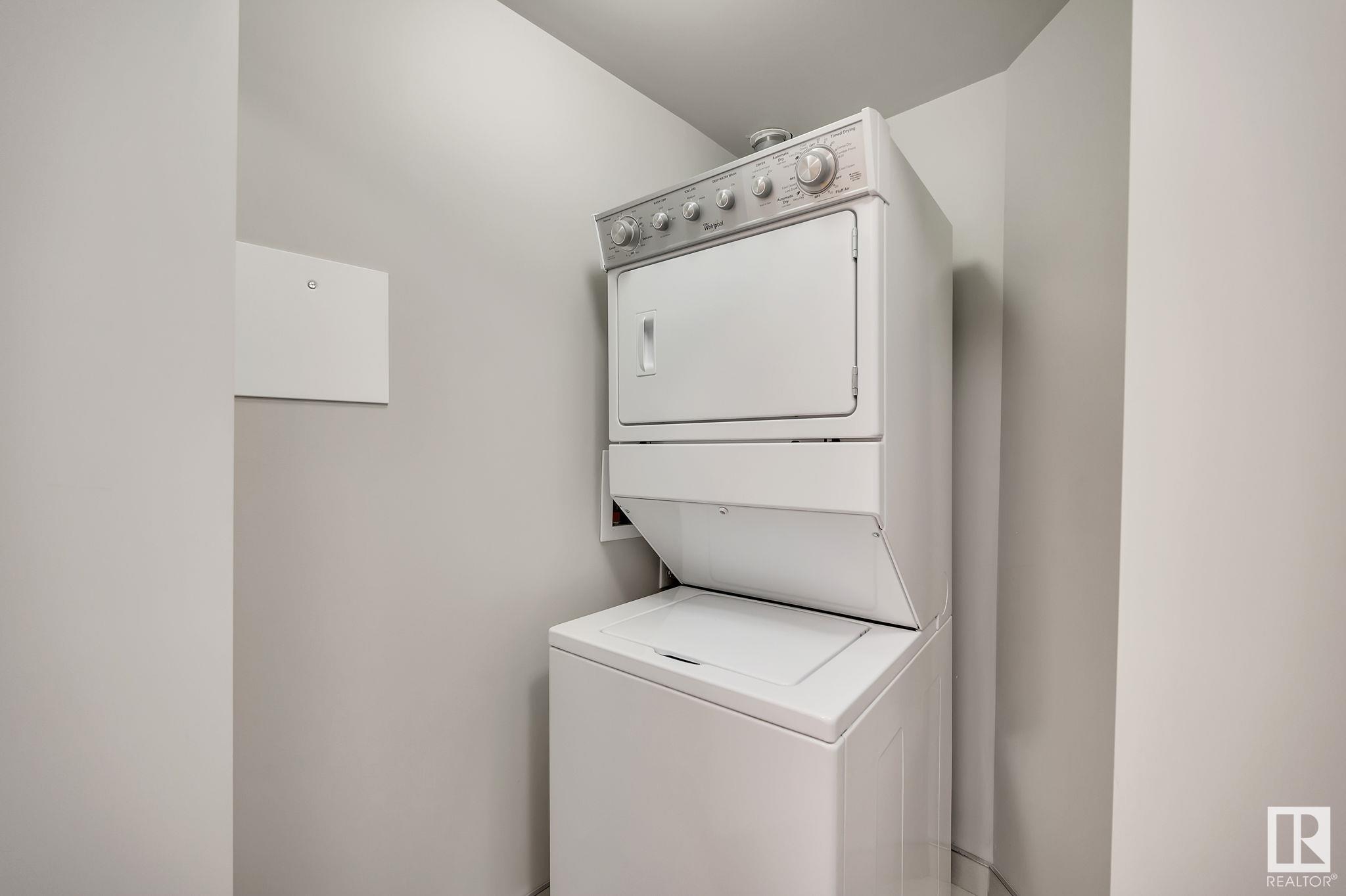      #904 10410 102 AV NW , Edmonton,  ,T5J 0E9 ;  Listing Number: MLS E4420373