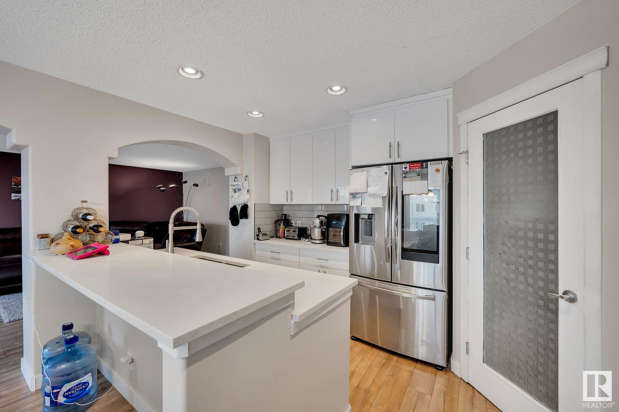      14919 137 ST NW , Edmonton,  ,T6V 1R2 ;  Listing Number: MLS E4420376