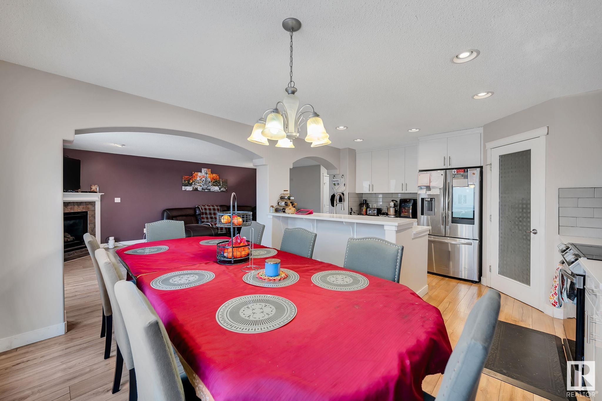     14919 137 ST NW , Edmonton,  ,T6V 1R2 ;  Listing Number: MLS E4420376