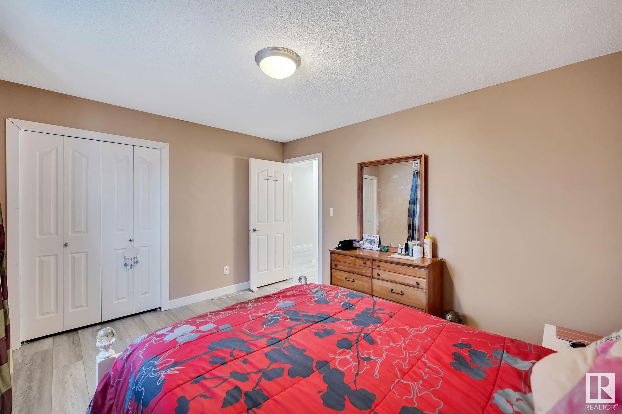      14919 137 ST NW , Edmonton,  ,T6V 1R2 ;  Listing Number: MLS E4420376