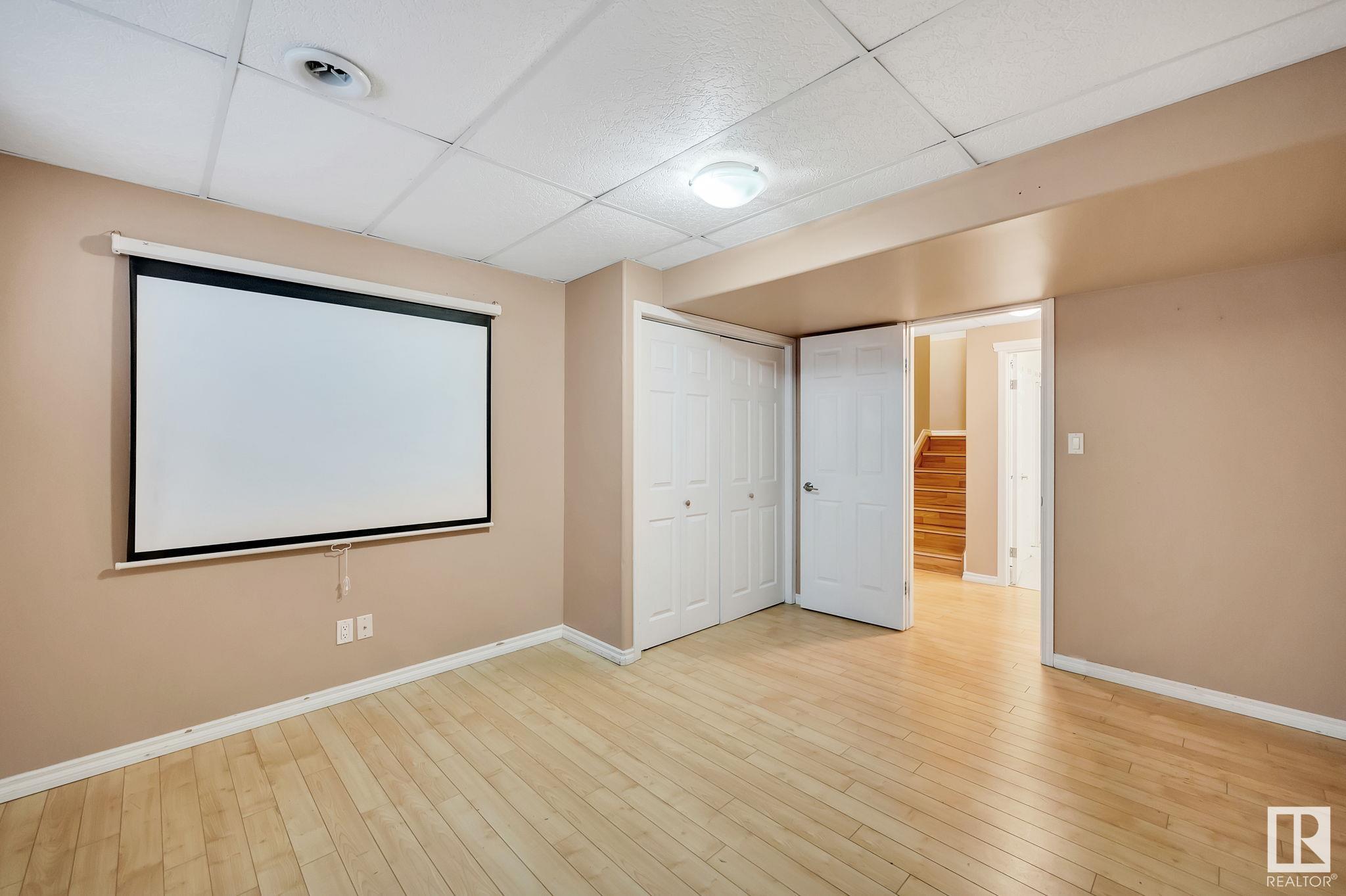      14919 137 ST NW , Edmonton,  ,T6V 1R2 ;  Listing Number: MLS E4420376