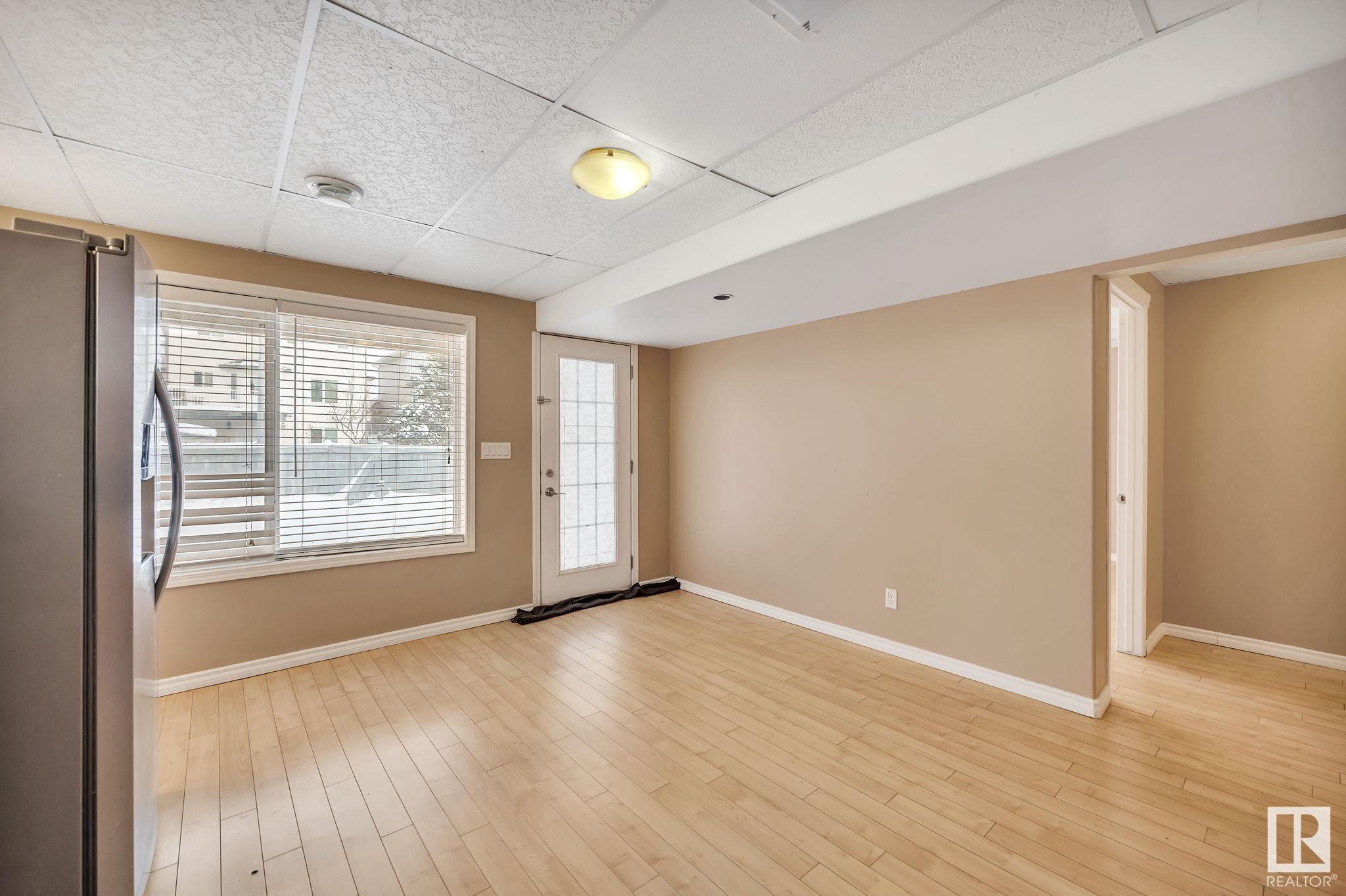      14919 137 ST NW , Edmonton,  ,T6V 1R2 ;  Listing Number: MLS E4420376