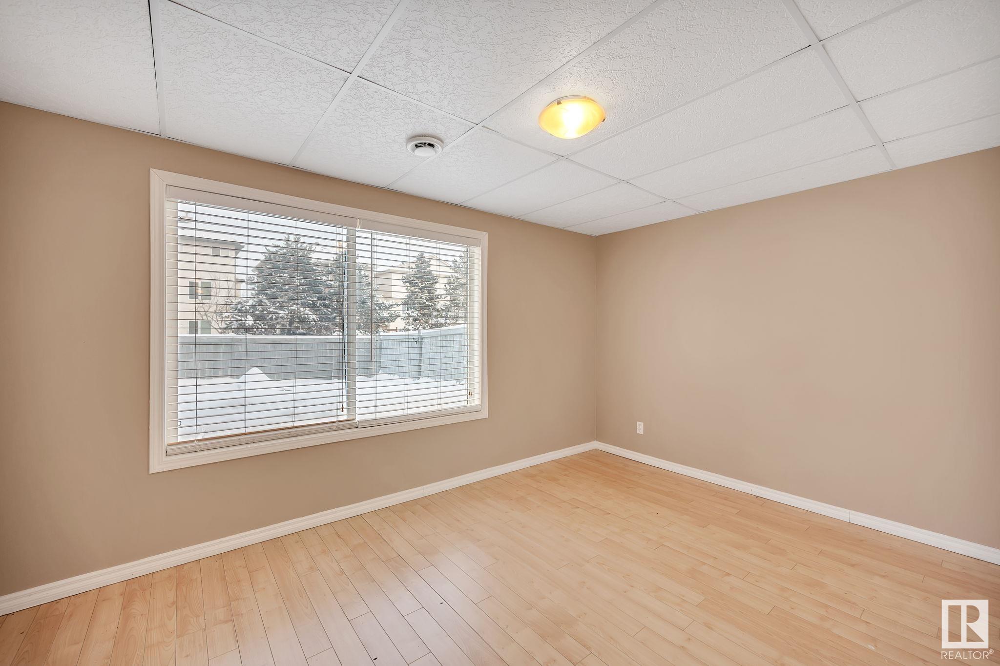      14919 137 ST NW , Edmonton,  ,T6V 1R2 ;  Listing Number: MLS E4420376