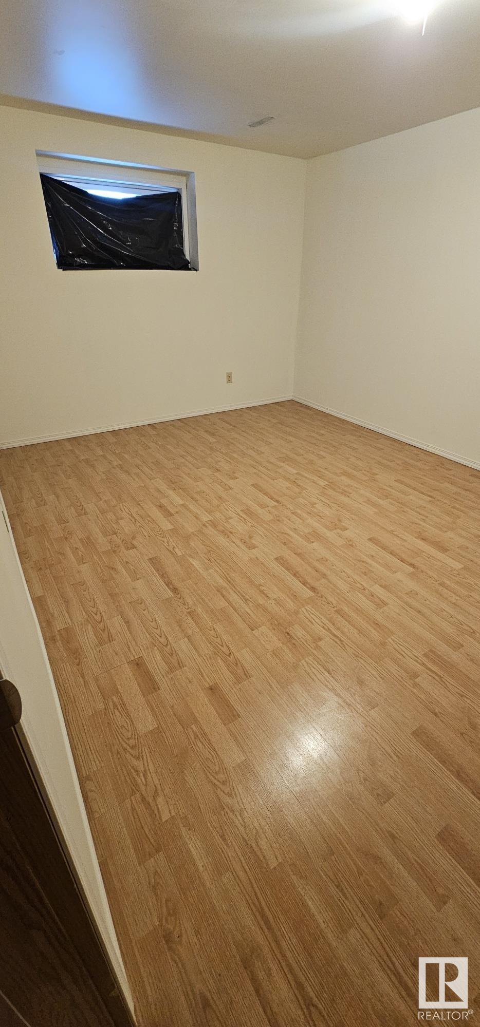      16019 100 ST NW , Edmonton,  ,T5X 5C4 ;  Listing Number: MLS E4420379