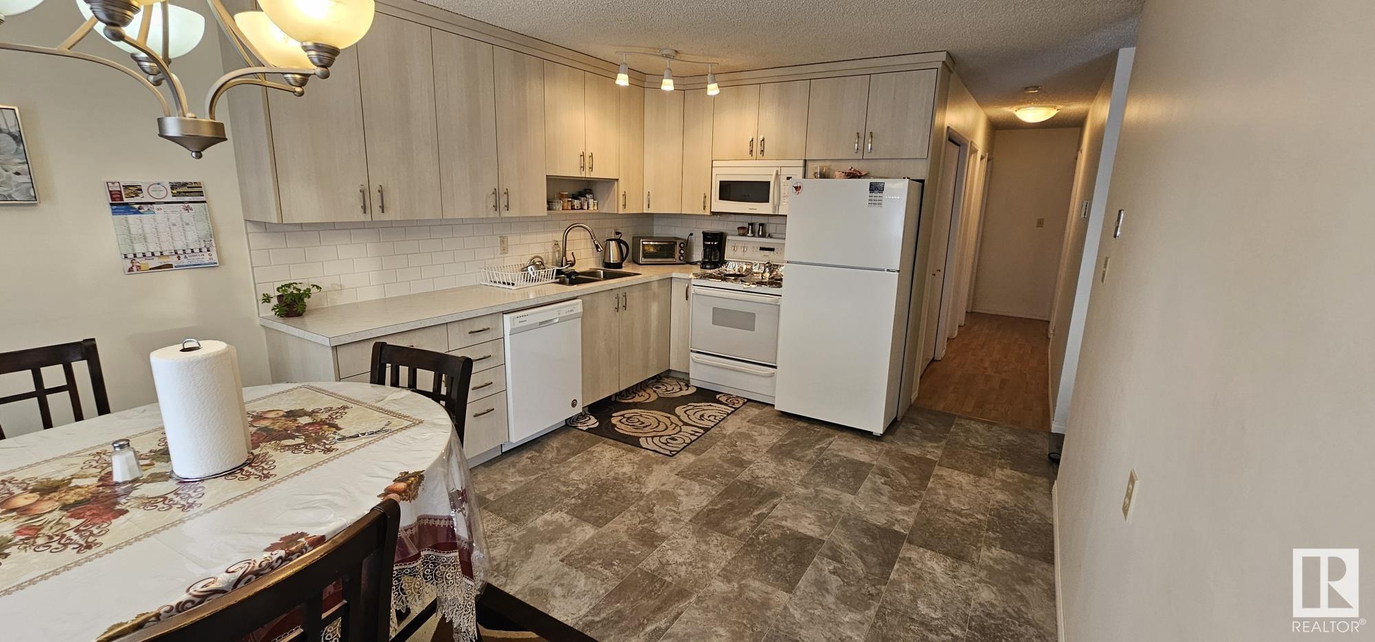      16019 100 ST NW , Edmonton,  ,T5X 5C4 ;  Listing Number: MLS E4420379