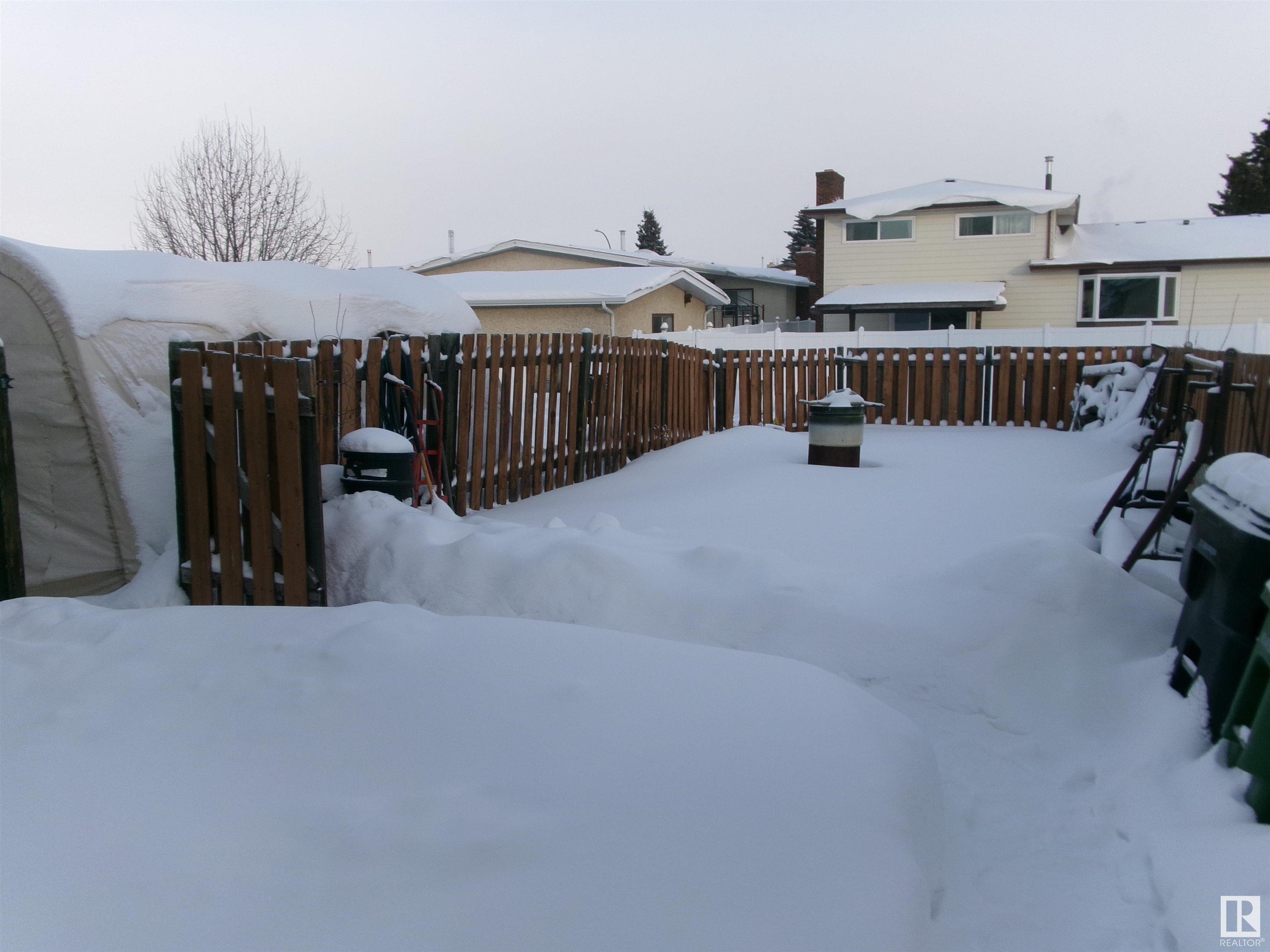      16019 100 ST NW , Edmonton,  ,T5X 5C4 ;  Listing Number: MLS E4420379