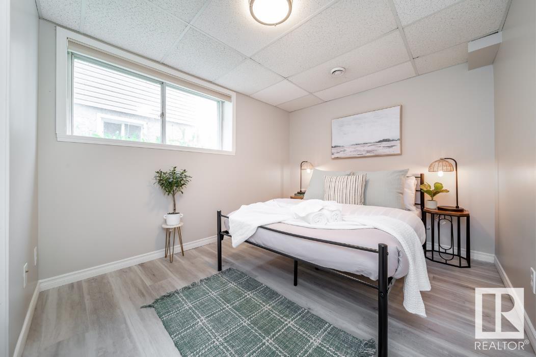     6718-6720 110 ST NW , Edmonton,  ,T6H 3K6 ;  Listing Number: MLS E4420386