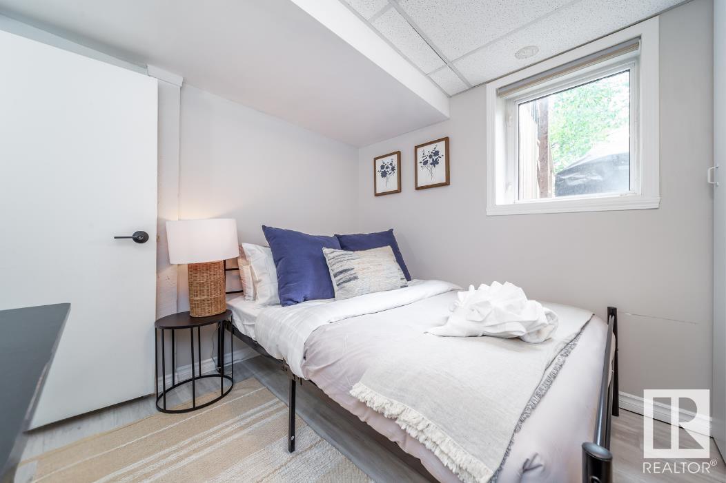      6718-6720 110 ST NW , Edmonton,  ,T6H 3K6 ;  Listing Number: MLS E4420386