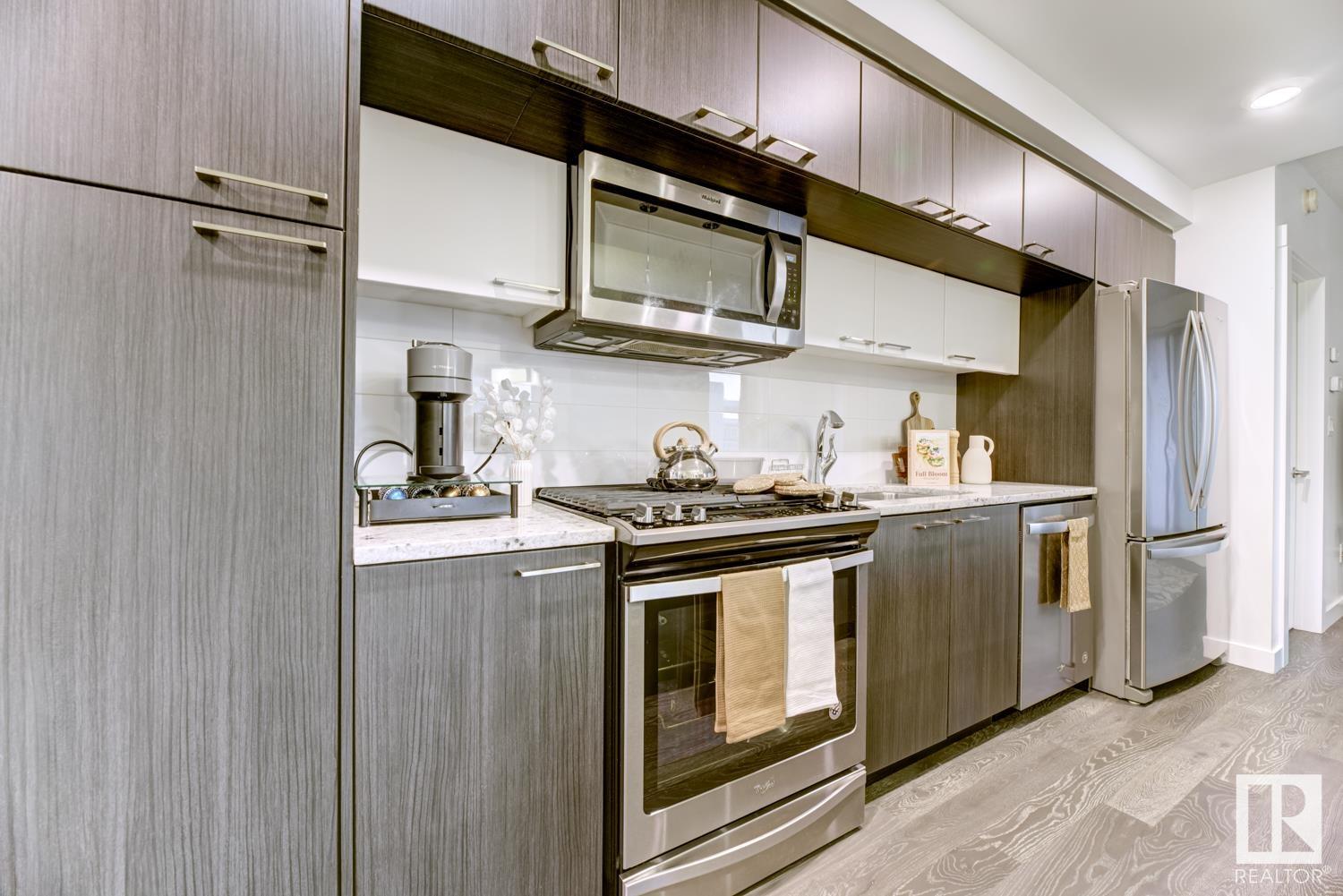      #1401 9720 106 ST NW , Edmonton,  ,T5K 0K8 ;  Listing Number: MLS E4420387