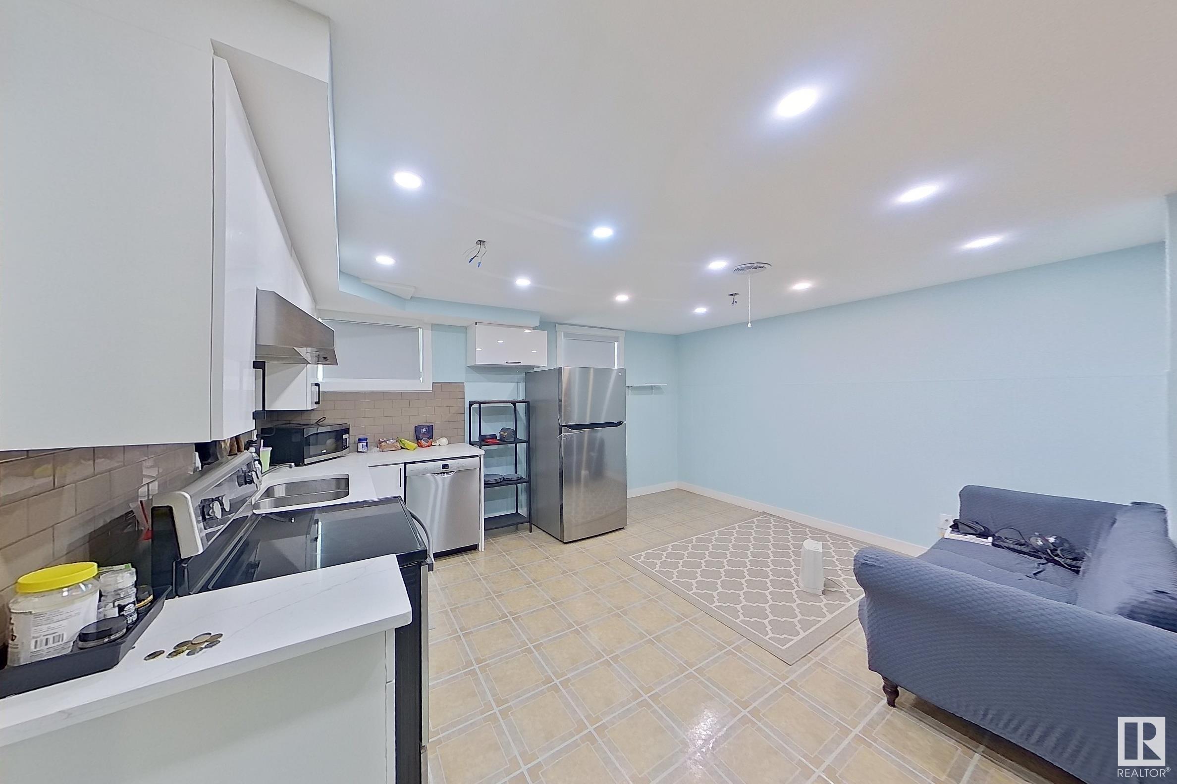      7928 82 Ave NW , Edmonton,  ,T6C 0Y2 ;  Listing Number: MLS E4420389