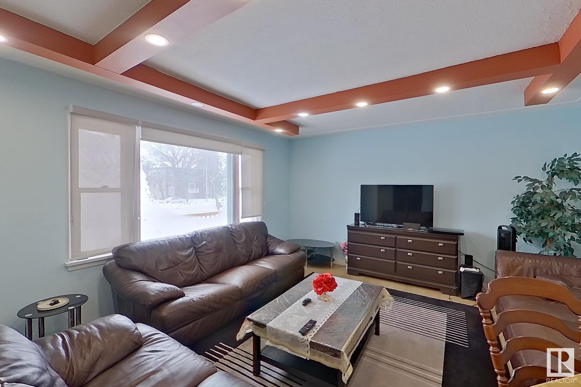      7928 82 Ave NW , Edmonton,  ,T6C 0Y2 ;  Listing Number: MLS E4420389