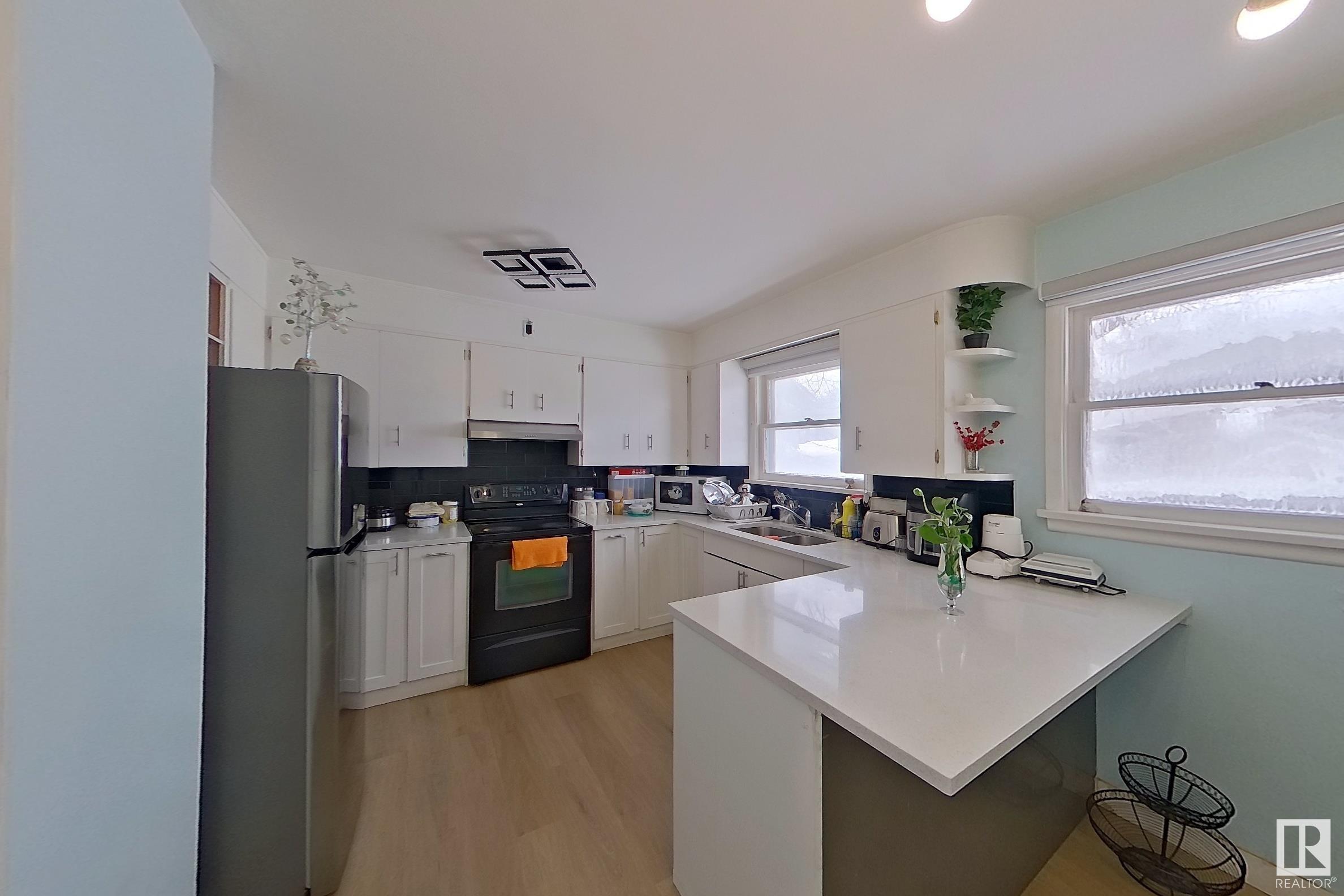      7928 82 Ave NW , Edmonton,  ,T6C 0Y2 ;  Listing Number: MLS E4420389