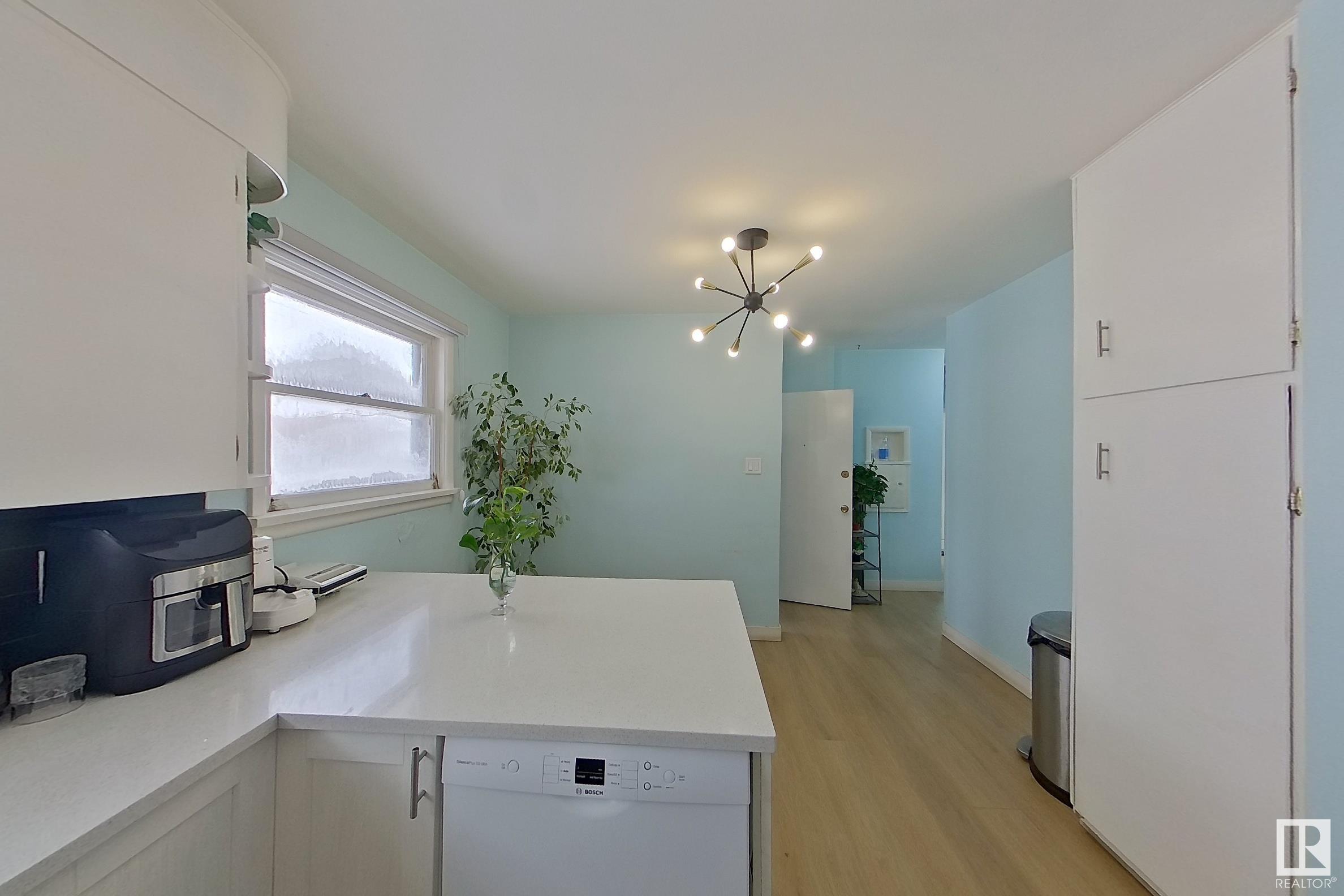      7928 82 Ave NW , Edmonton,  ,T6C 0Y2 ;  Listing Number: MLS E4420389