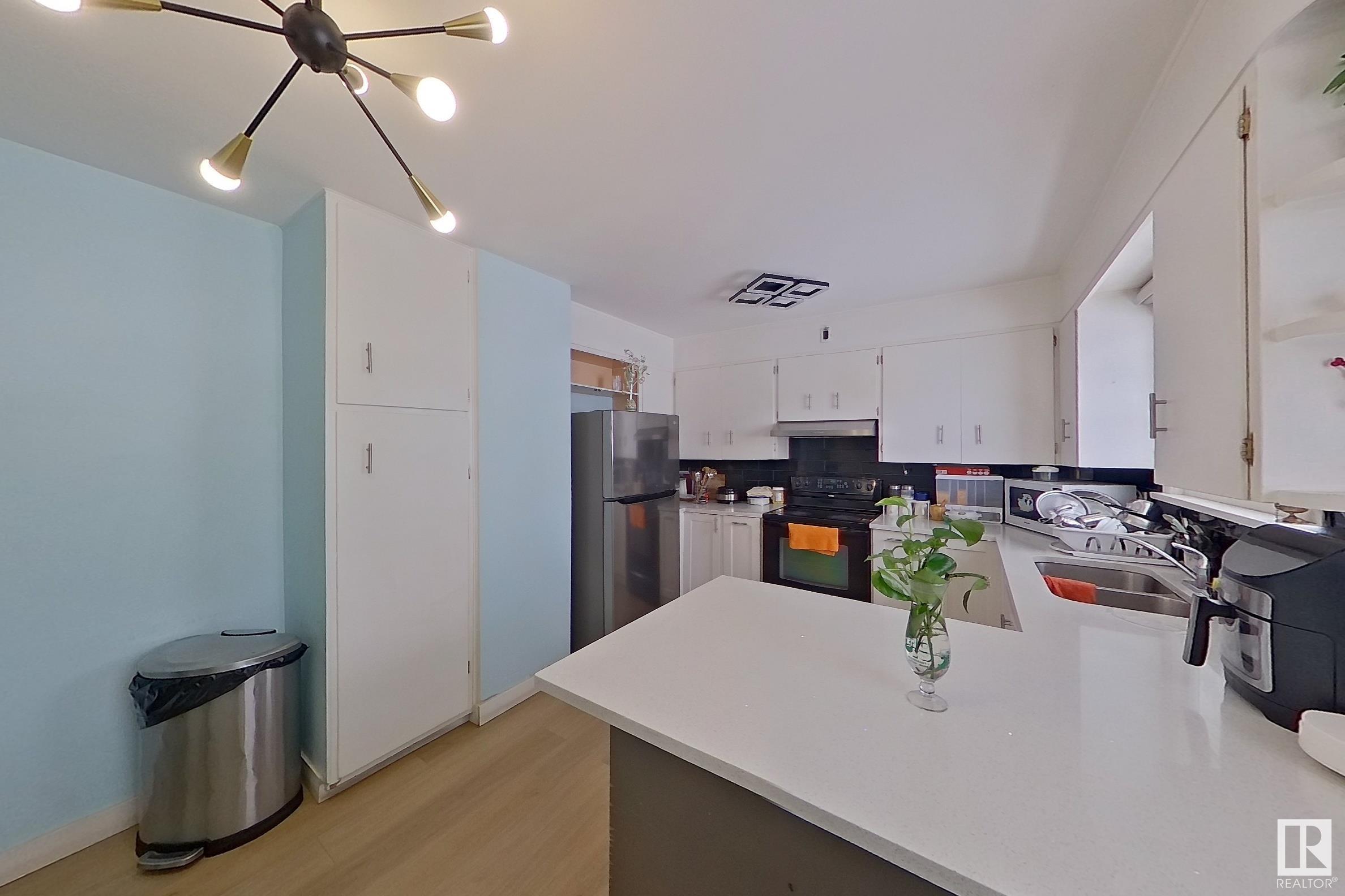      7928 82 Ave NW , Edmonton,  ,T6C 0Y2 ;  Listing Number: MLS E4420389