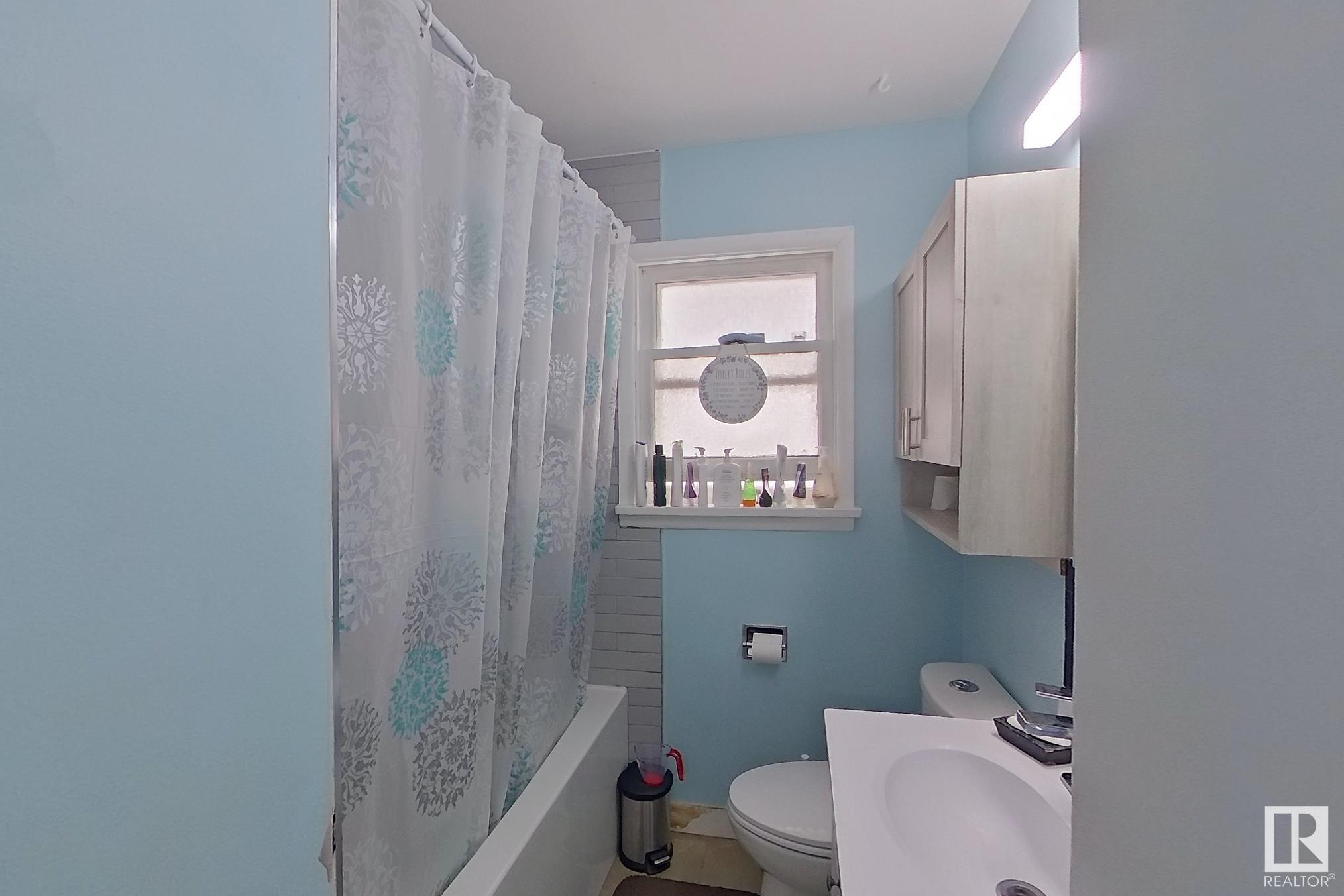      7928 82 Ave NW , Edmonton,  ,T6C 0Y2 ;  Listing Number: MLS E4420389