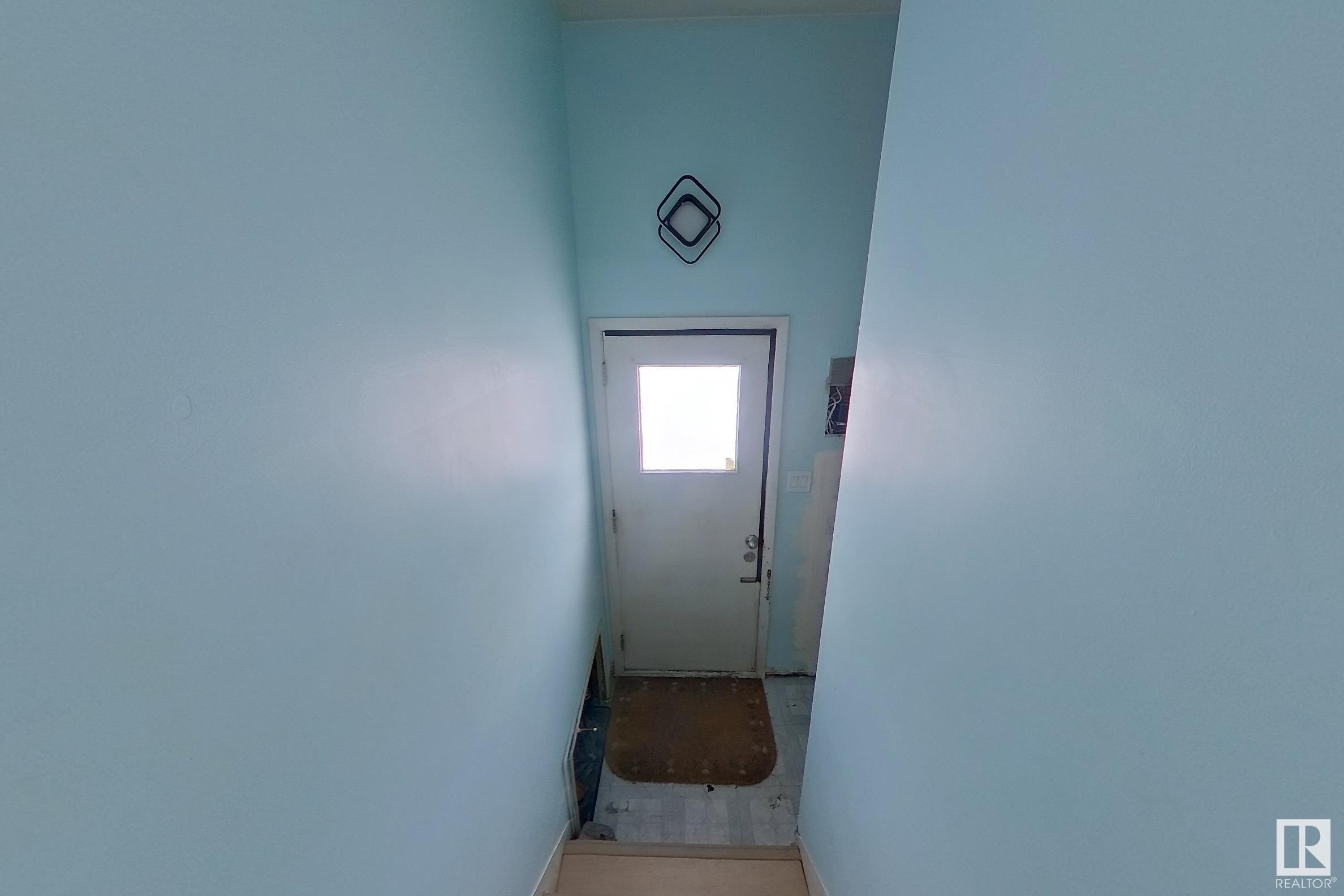     7928 82 Ave NW , Edmonton,  ,T6C 0Y2 ;  Listing Number: MLS E4420389