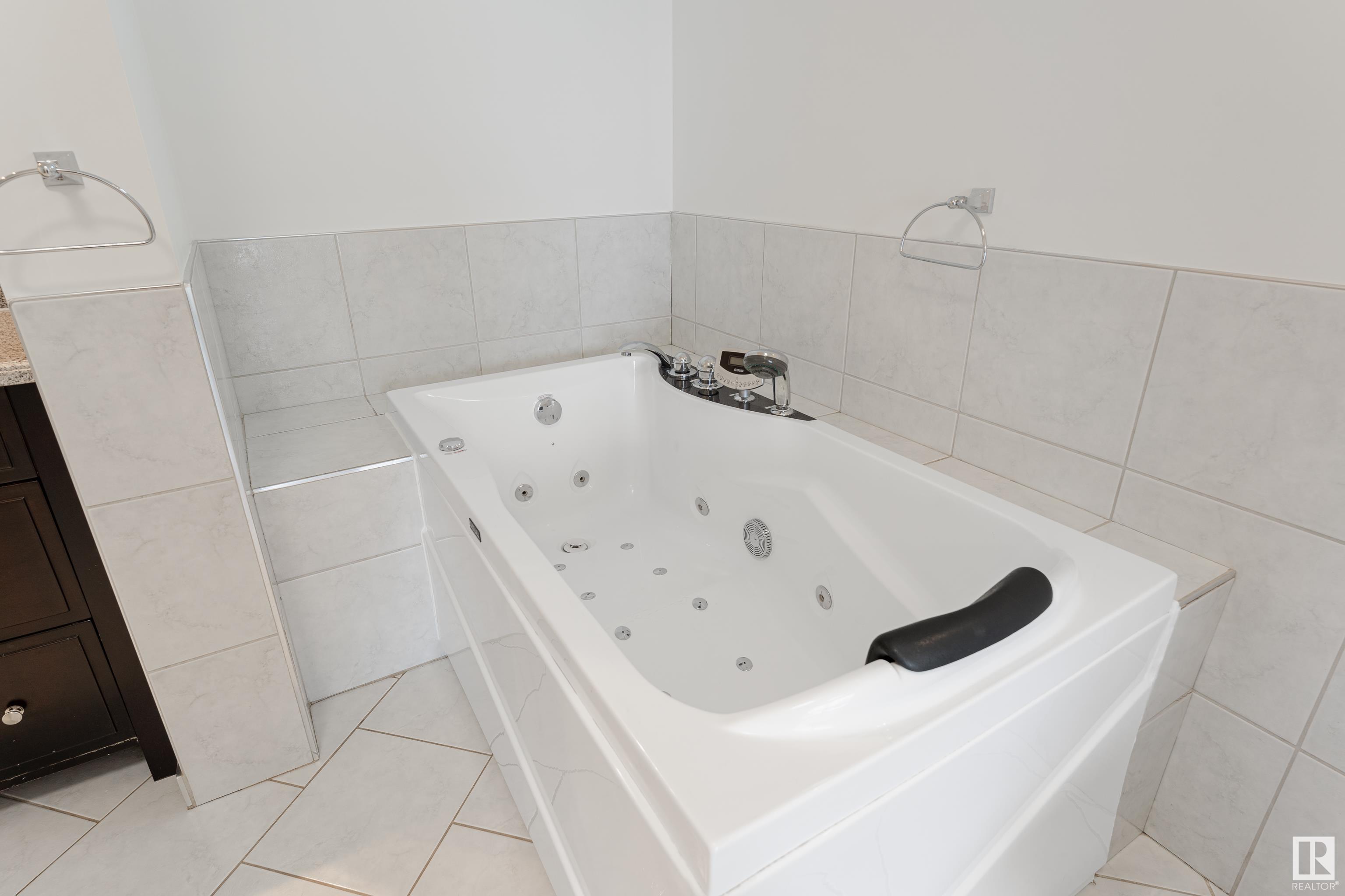     19 LUNDY PARK RD , Stony Plain,  ,T7Z 1G6 ;  Listing Number: MLS E4420399