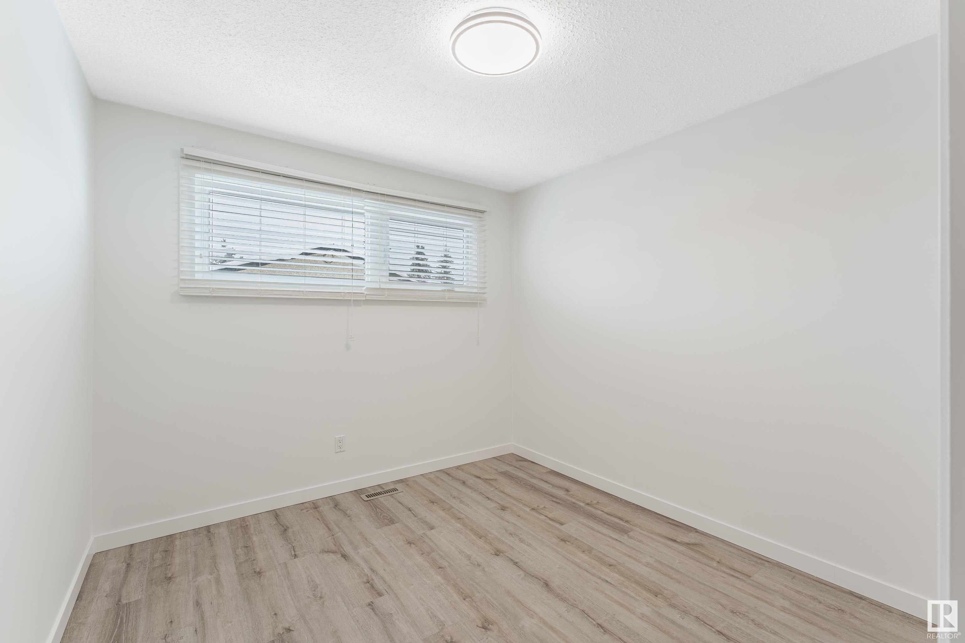      19 LUNDY PARK RD , Stony Plain,  ,T7Z 1G6 ;  Listing Number: MLS E4420399