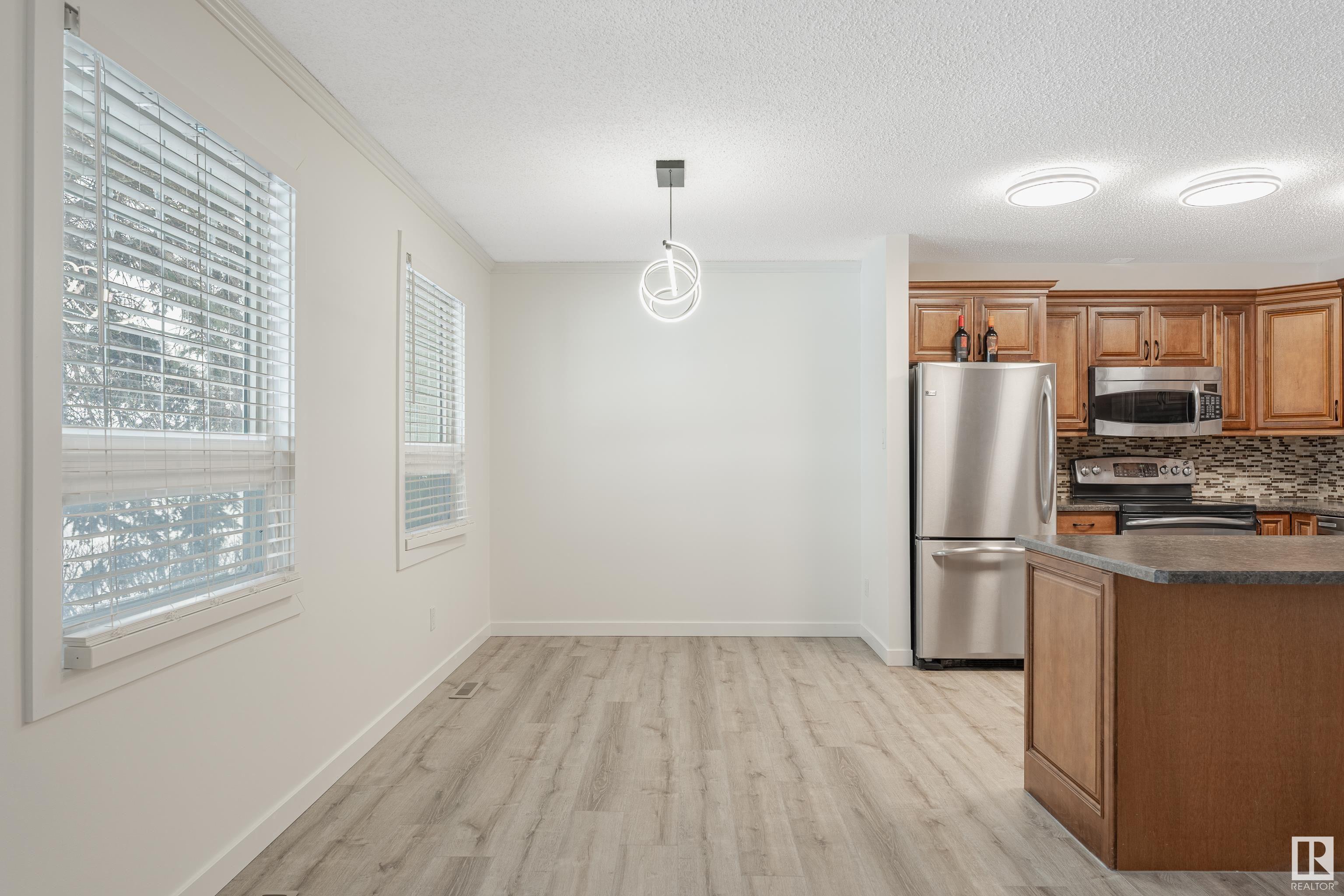      19 LUNDY PARK RD , Stony Plain,  ,T7Z 1G6 ;  Listing Number: MLS E4420399