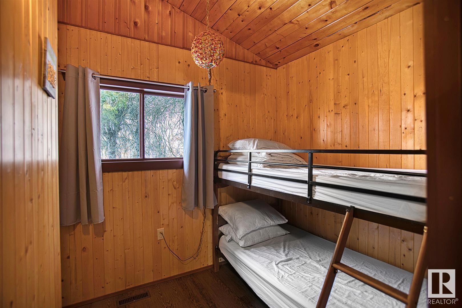      704 53102 Range Road 40 , Rural Parkland County,  ,T0E 2Y0 ;  Listing Number: MLS E4420401