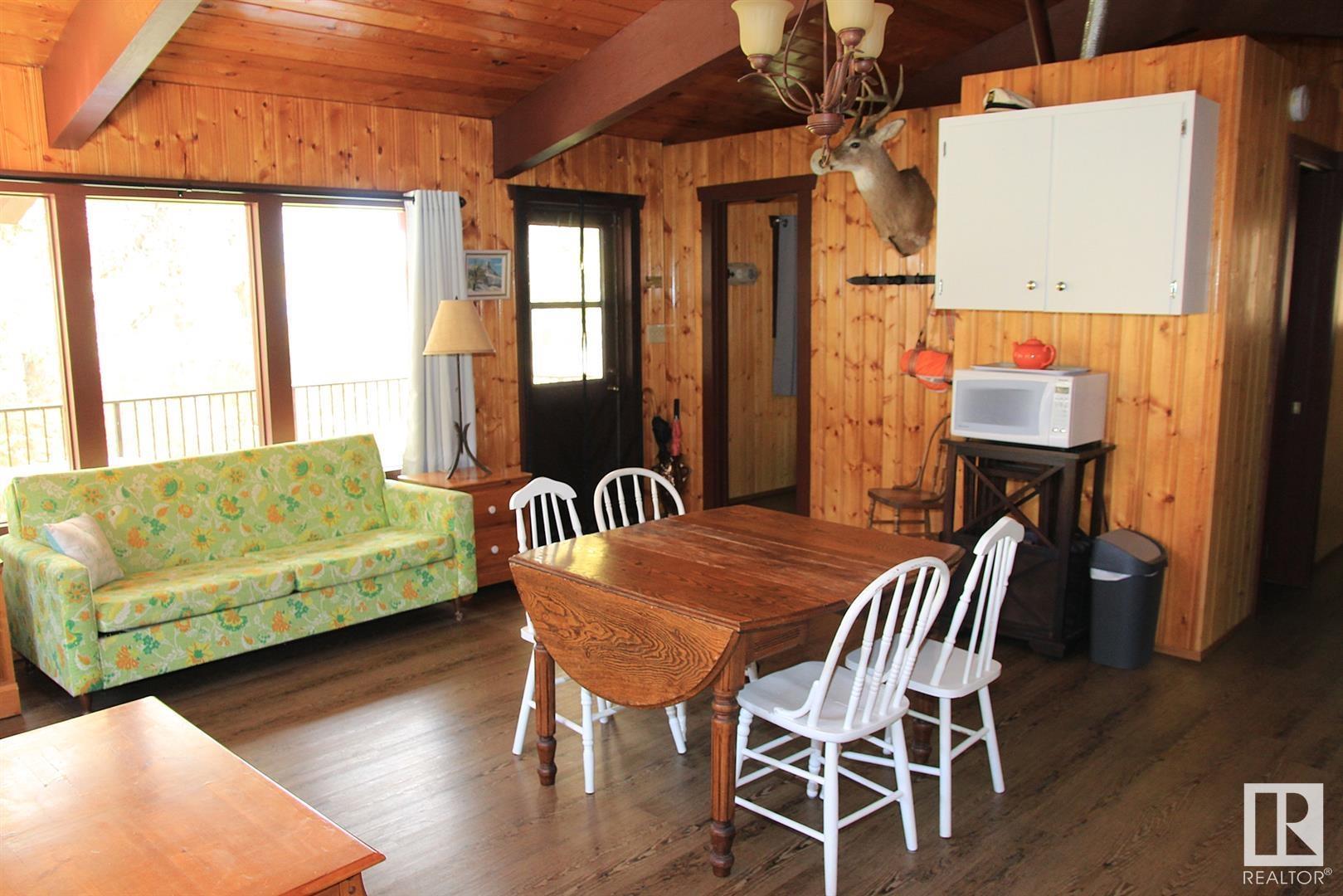      704 53102 Range Road 40 , Rural Parkland County,  ,T0E 2Y0 ;  Listing Number: MLS E4420401