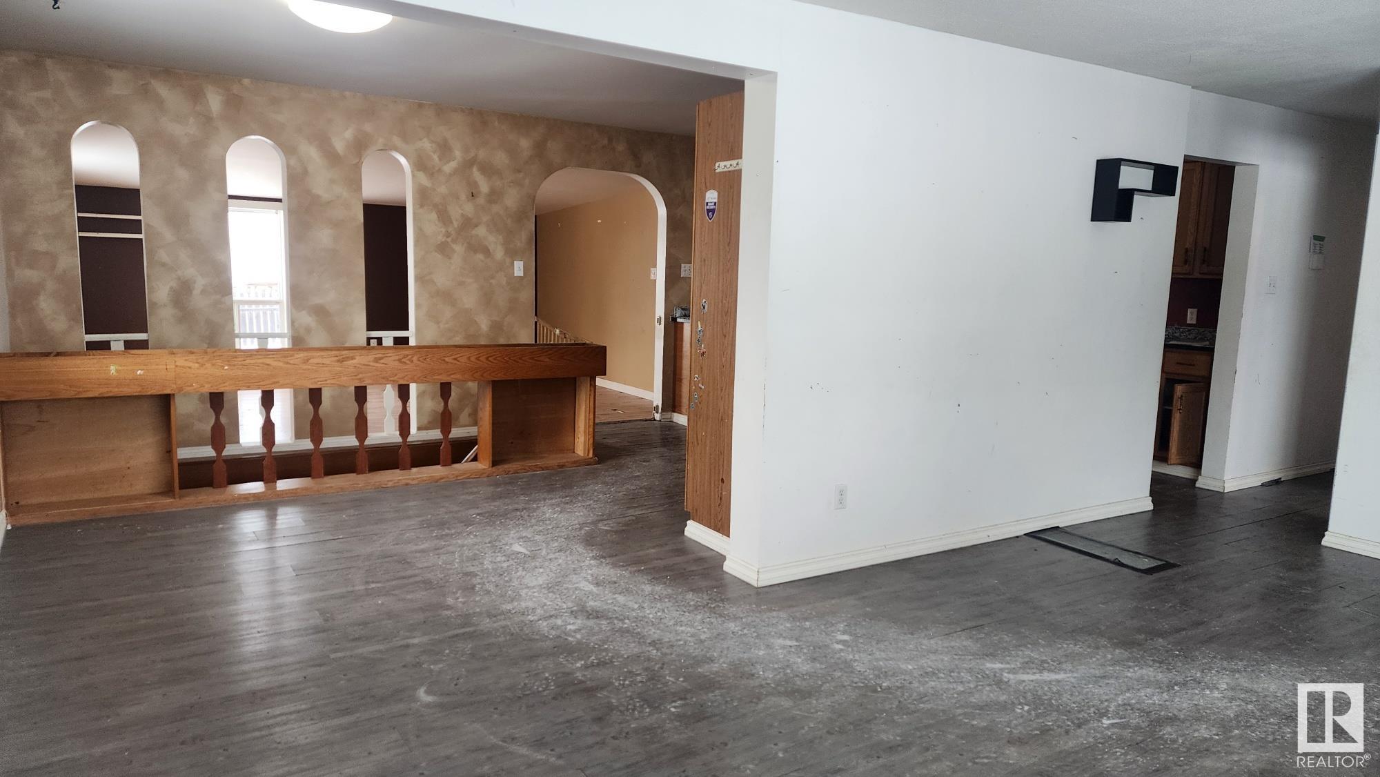      816 12 AV , Cold Lake,  ,T9M 1J1 ;  Listing Number: MLS E4420402