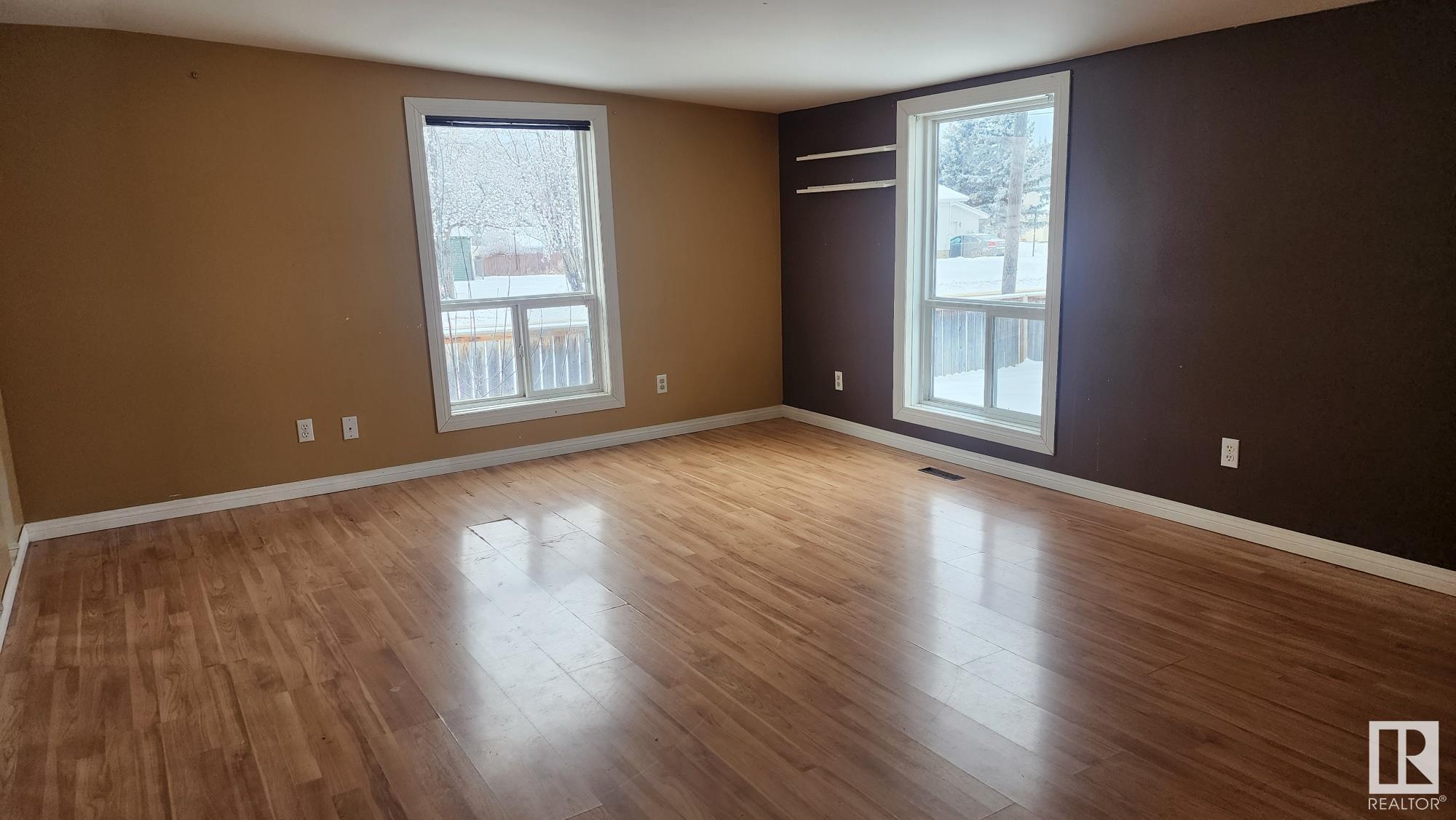      816 12 AV , Cold Lake,  ,T9M 1J1 ;  Listing Number: MLS E4420402