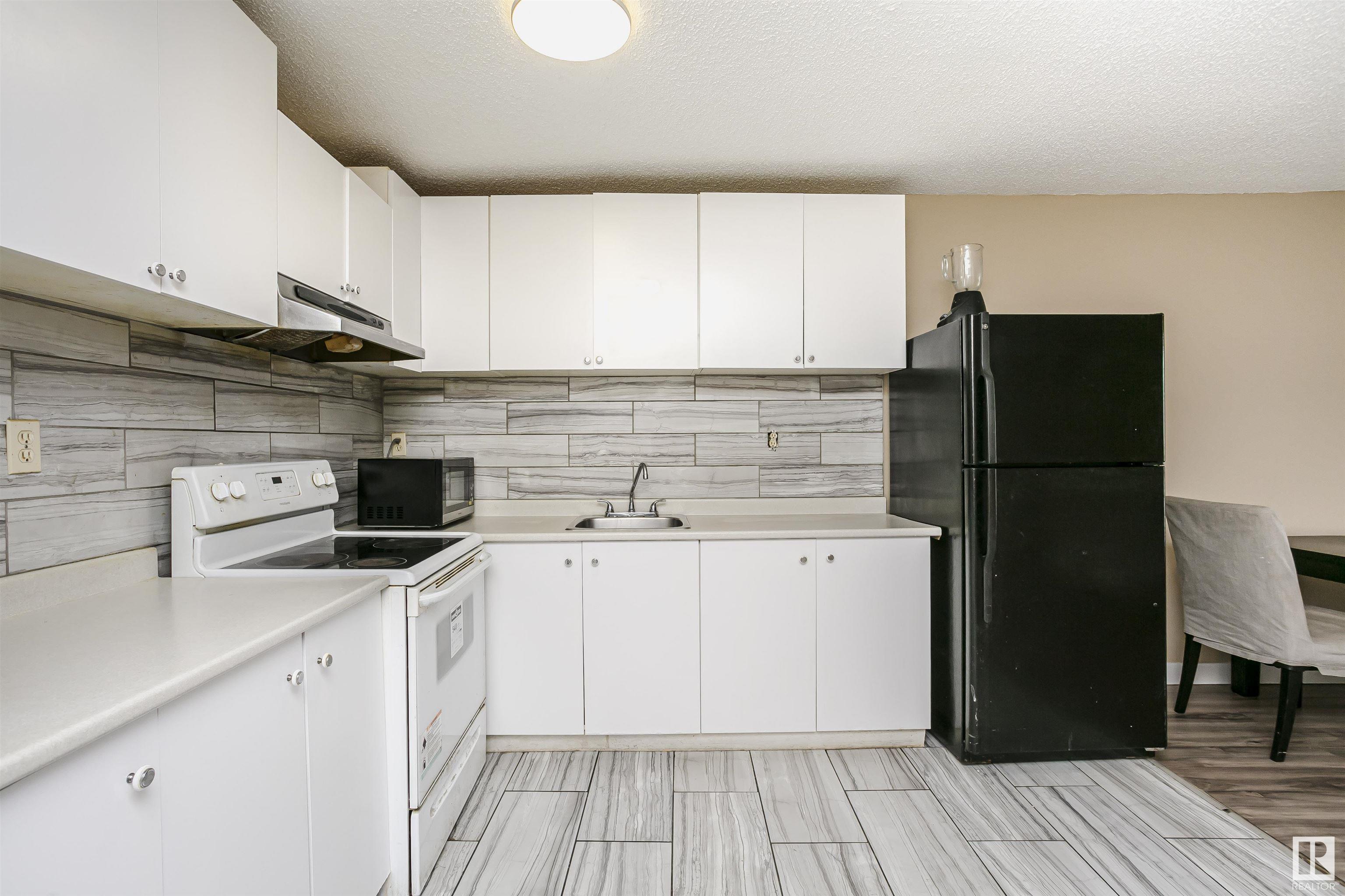      4810 Millwoods rd south NW , Edmonton,  ,T6L 5N9 ;  Listing Number: MLS E4420407