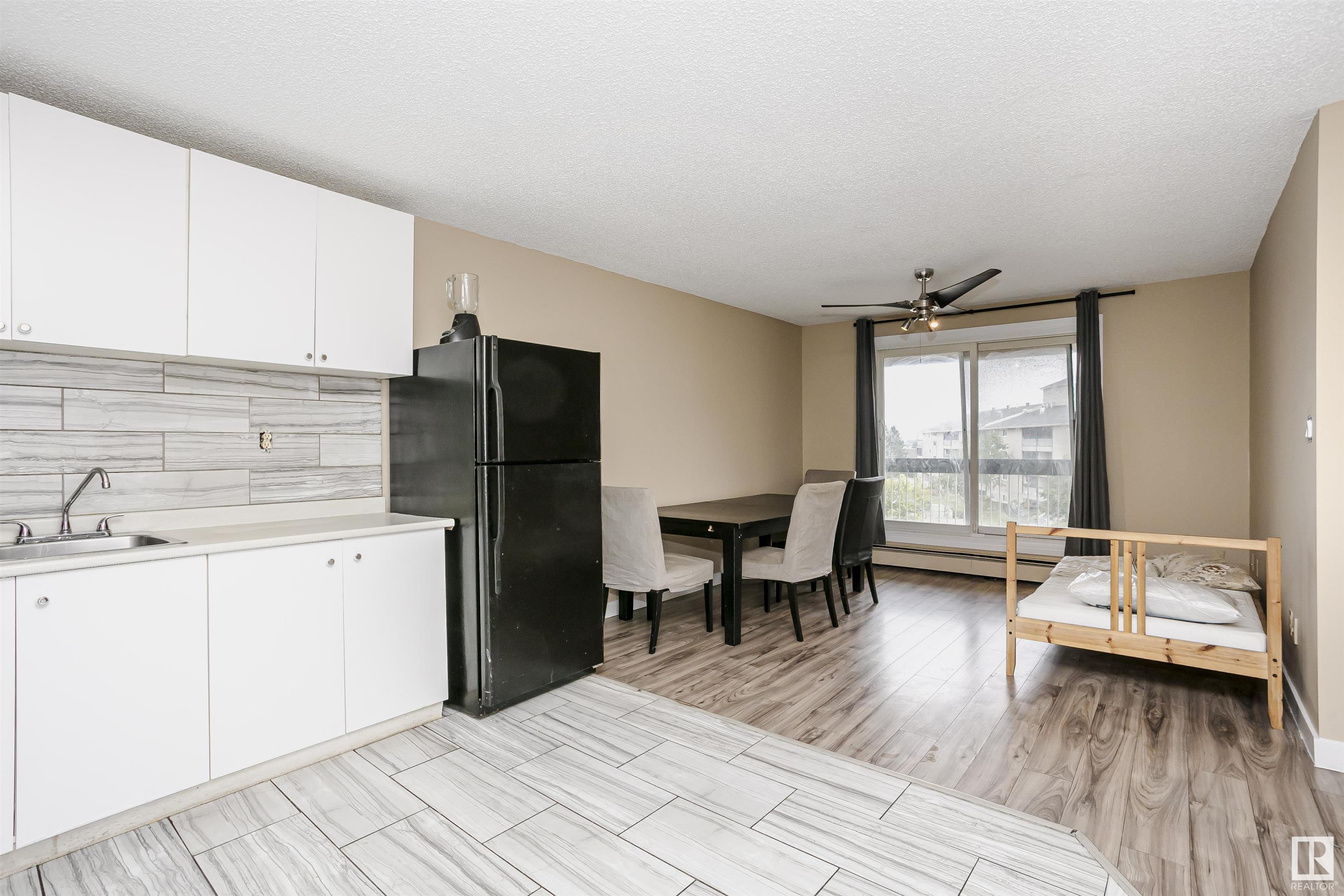      4810 Millwoods rd south NW , Edmonton,  ,T6L 5N9 ;  Listing Number: MLS E4420407