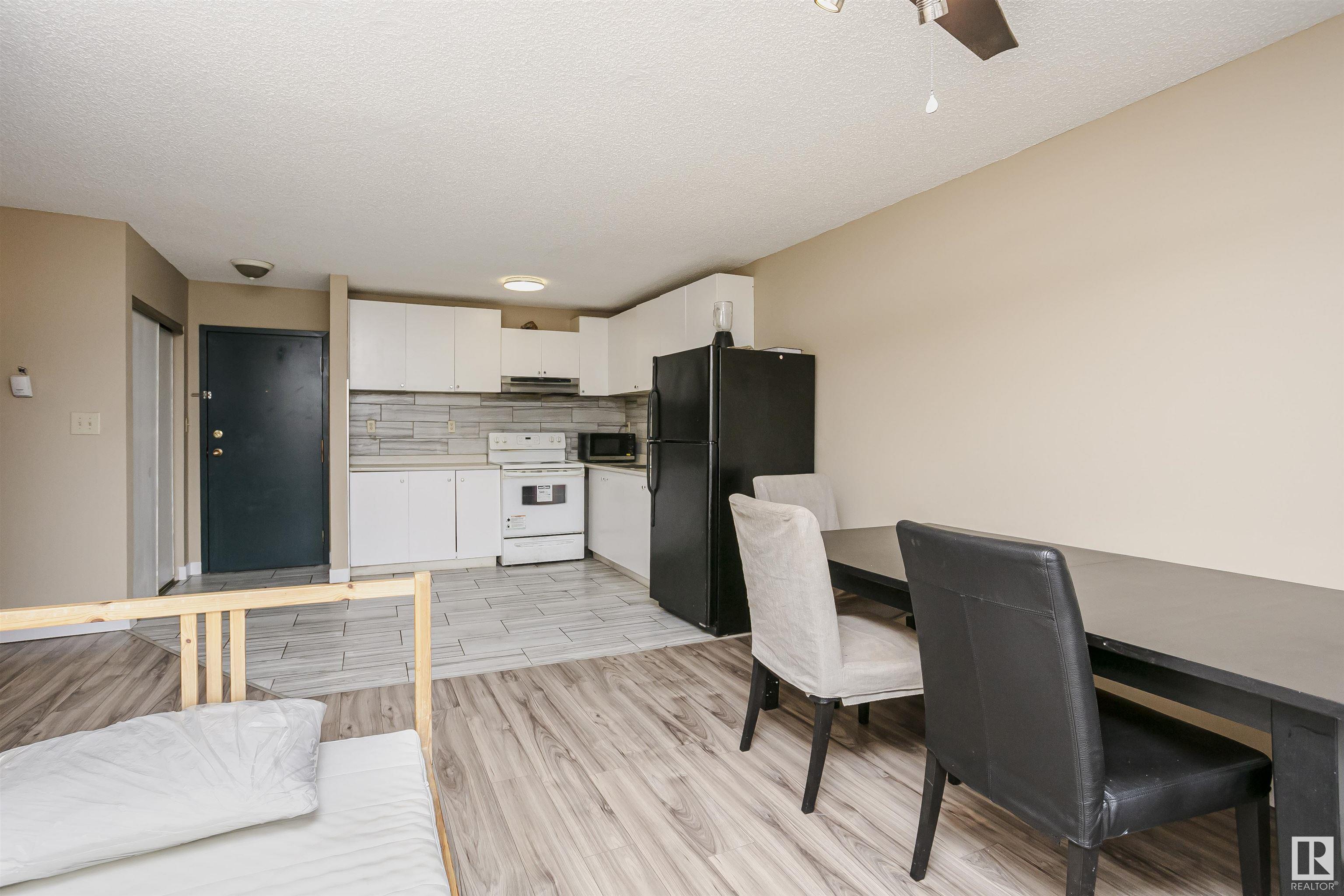      4810 Millwoods rd south NW , Edmonton,  ,T6L 5N9 ;  Listing Number: MLS E4420407
