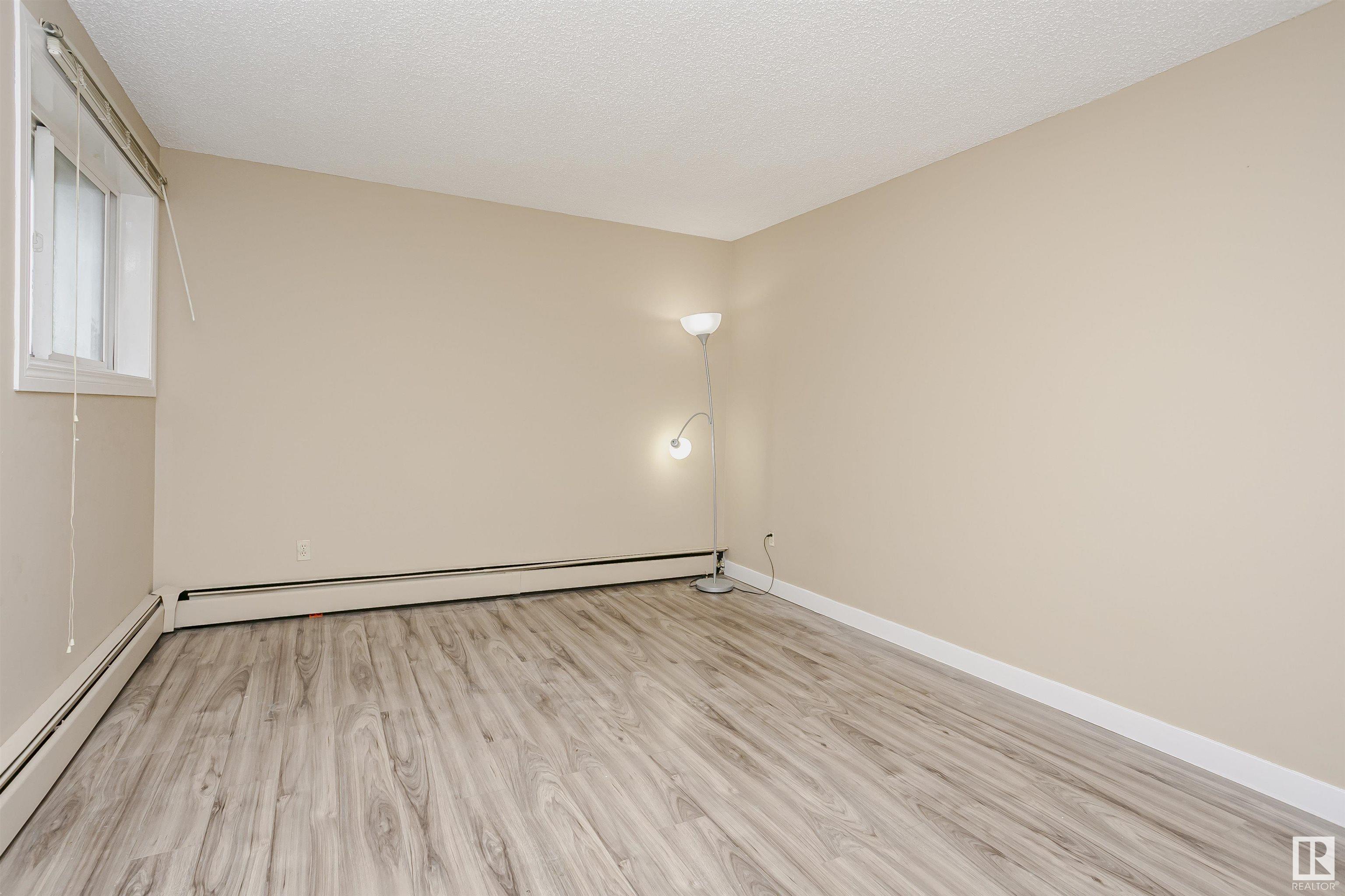      4810 Millwoods rd south NW , Edmonton,  ,T6L 5N9 ;  Listing Number: MLS E4420407