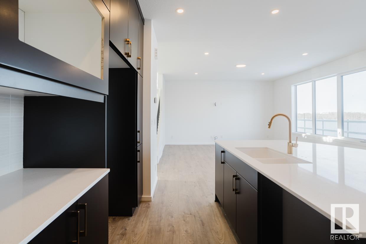      1038 Stoneside RD , Sherwood Park,  ,T8H 3A2 ;  Listing Number: MLS E4420410