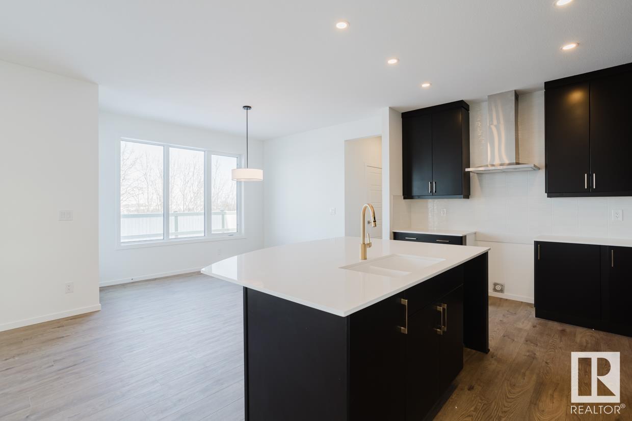      1038 Stoneside RD , Sherwood Park,  ,T8H 3A2 ;  Listing Number: MLS E4420410