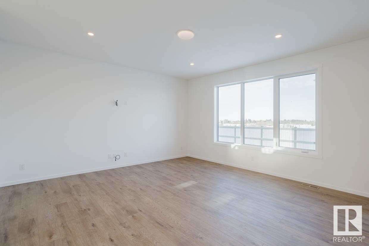      1038 Stoneside RD , Sherwood Park,  ,T8H 3A2 ;  Listing Number: MLS E4420410