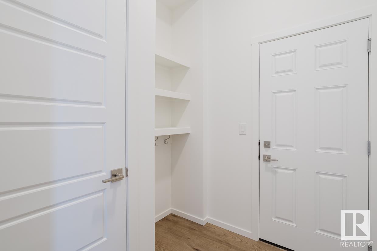      1038 Stoneside RD , Sherwood Park,  ,T8H 3A2 ;  Listing Number: MLS E4420410