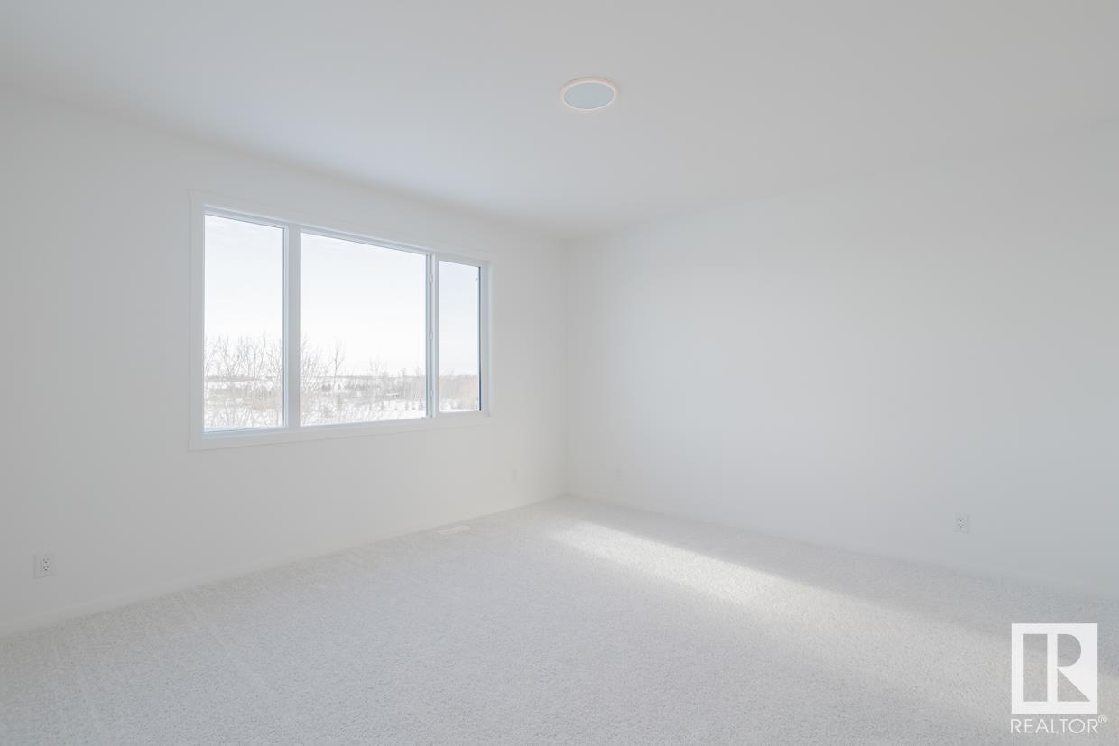      1038 Stoneside RD , Sherwood Park,  ,T8H 3A2 ;  Listing Number: MLS E4420410