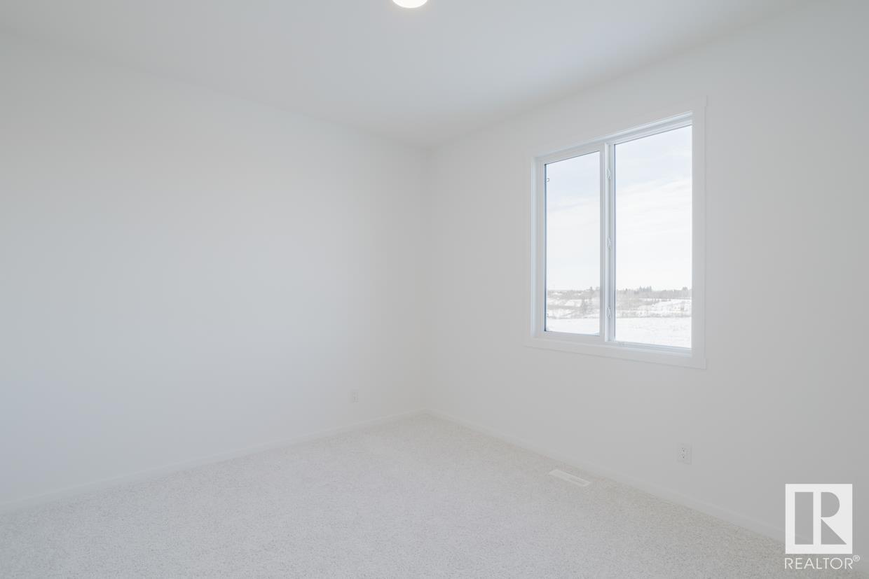     1038 Stoneside RD , Sherwood Park,  ,T8H 3A2 ;  Listing Number: MLS E4420410
