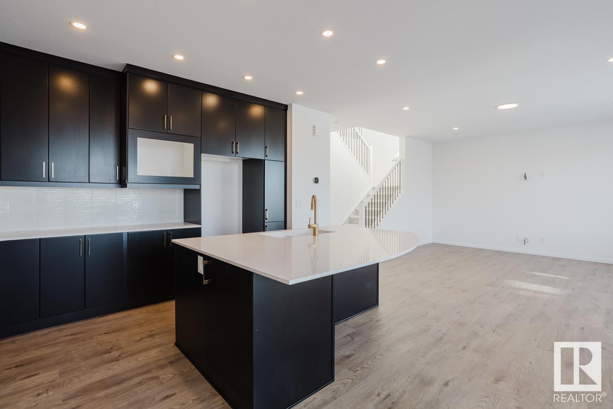      1038 Stoneside RD , Sherwood Park,  ,T8H 3A2 ;  Listing Number: MLS E4420410
