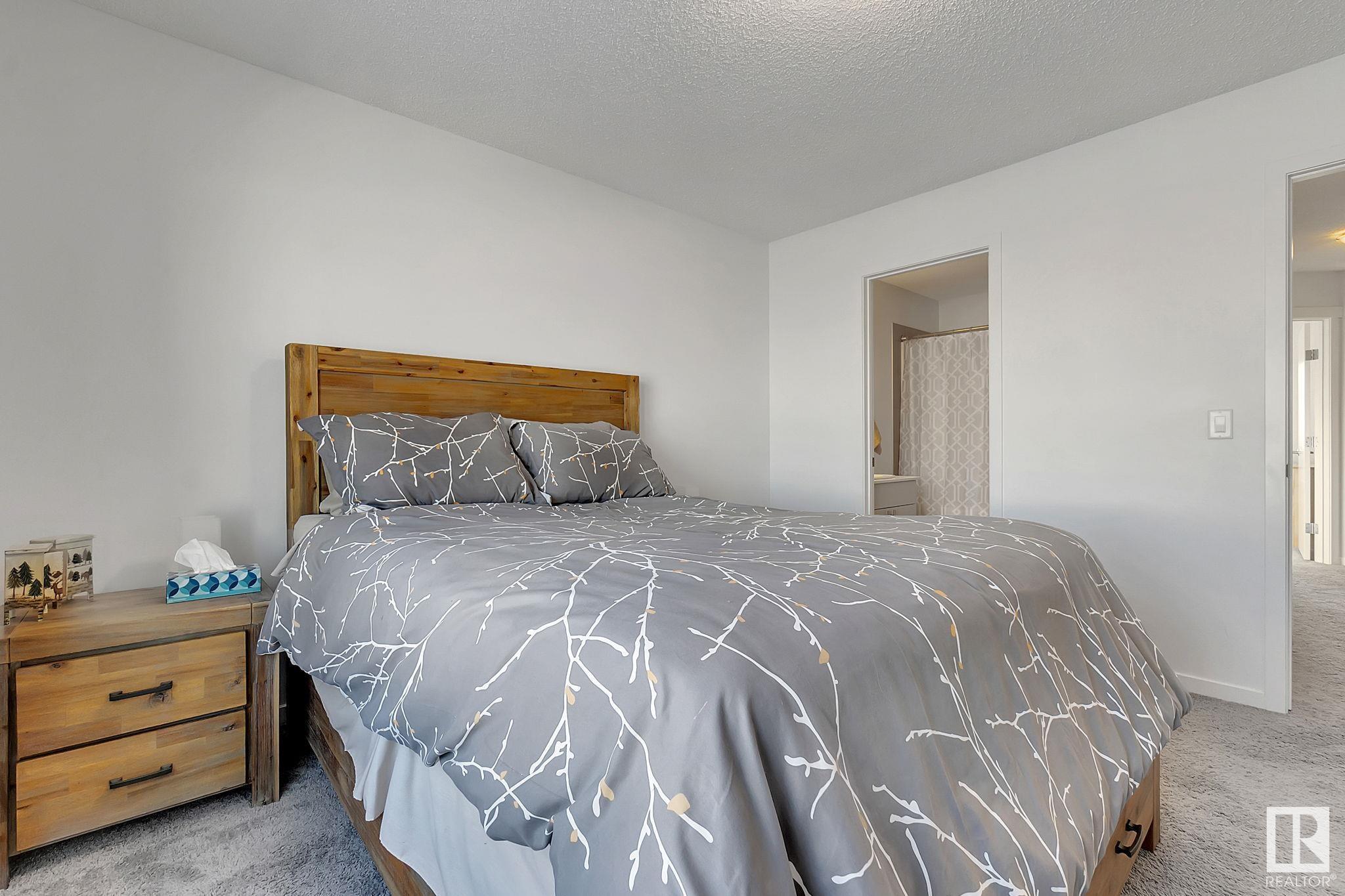      3 SIENNA BV , Fort Saskatchewan,  ,T8L 0W2 ;  Listing Number: MLS E4420411