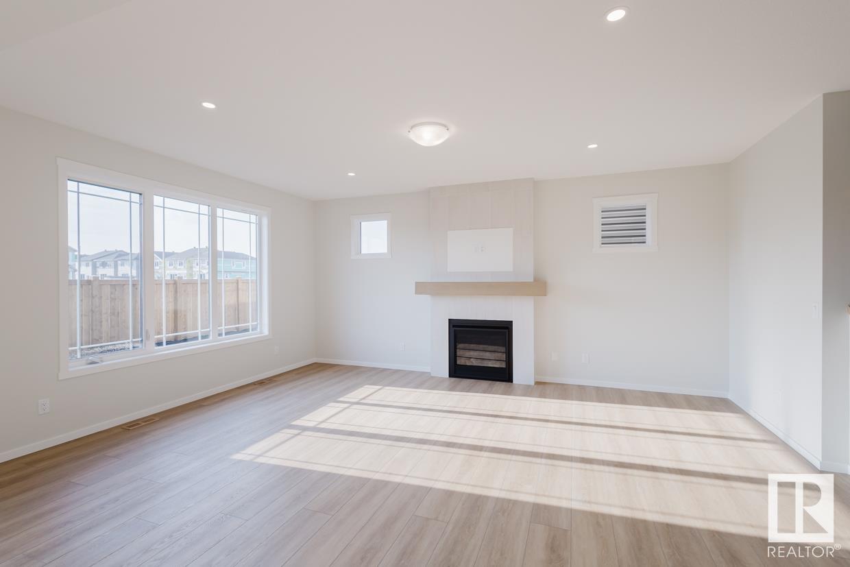      1130 Stoneside RD , Sherwood Park,  ,T8H 3A1 ;  Listing Number: MLS E4420413